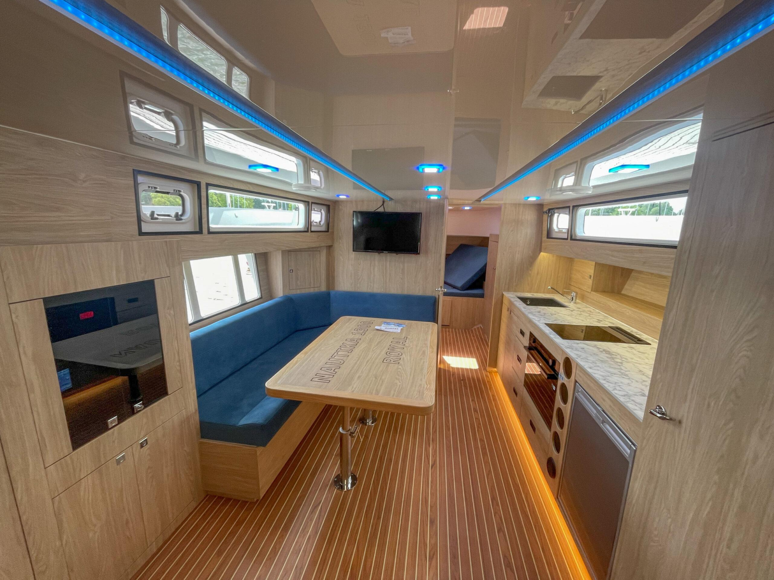 Nautika 1300 ROYAL — photo 15