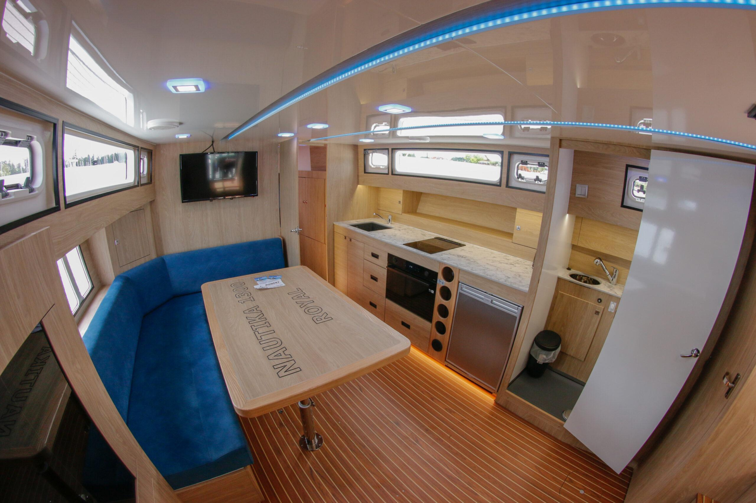 Nautika 1300 ROYAL — photo 4