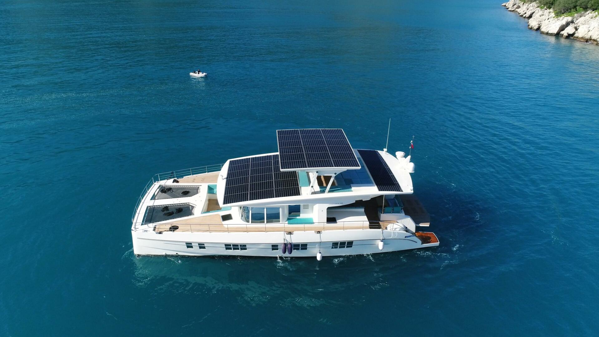 Serenity 64 LUXE — photo 14