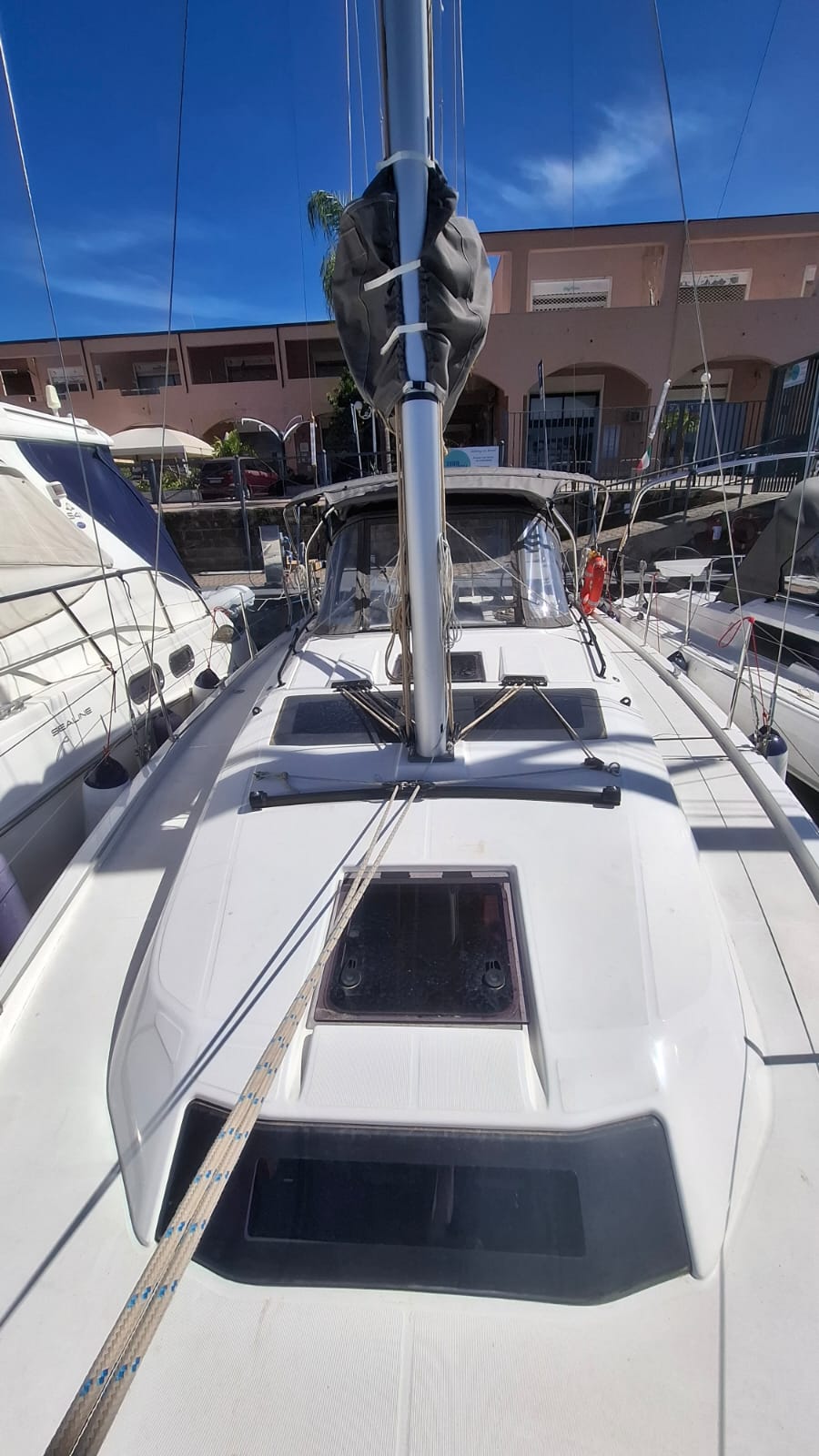Dufour 37 — photo 2
