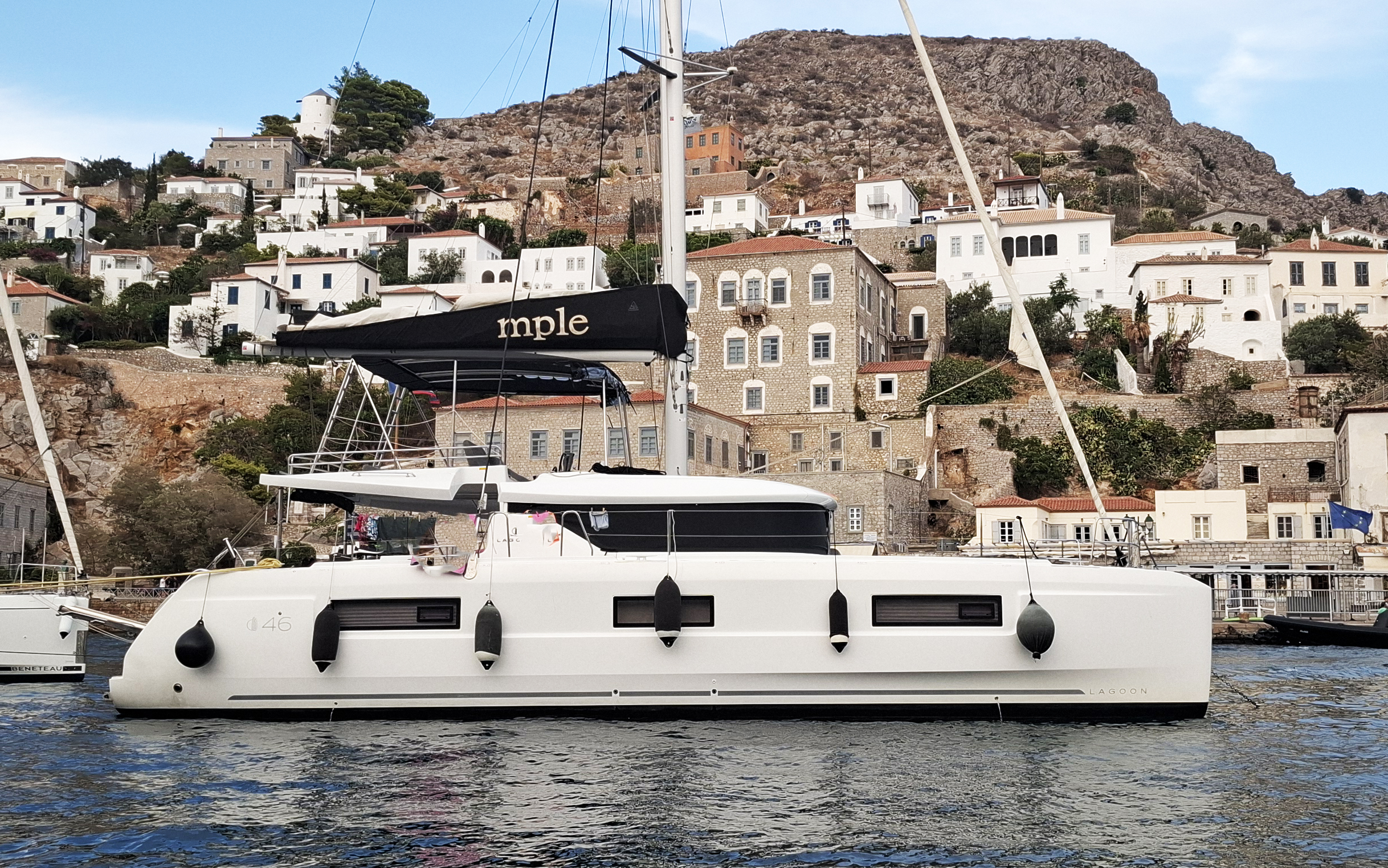 Lagoon 46 — photo 2