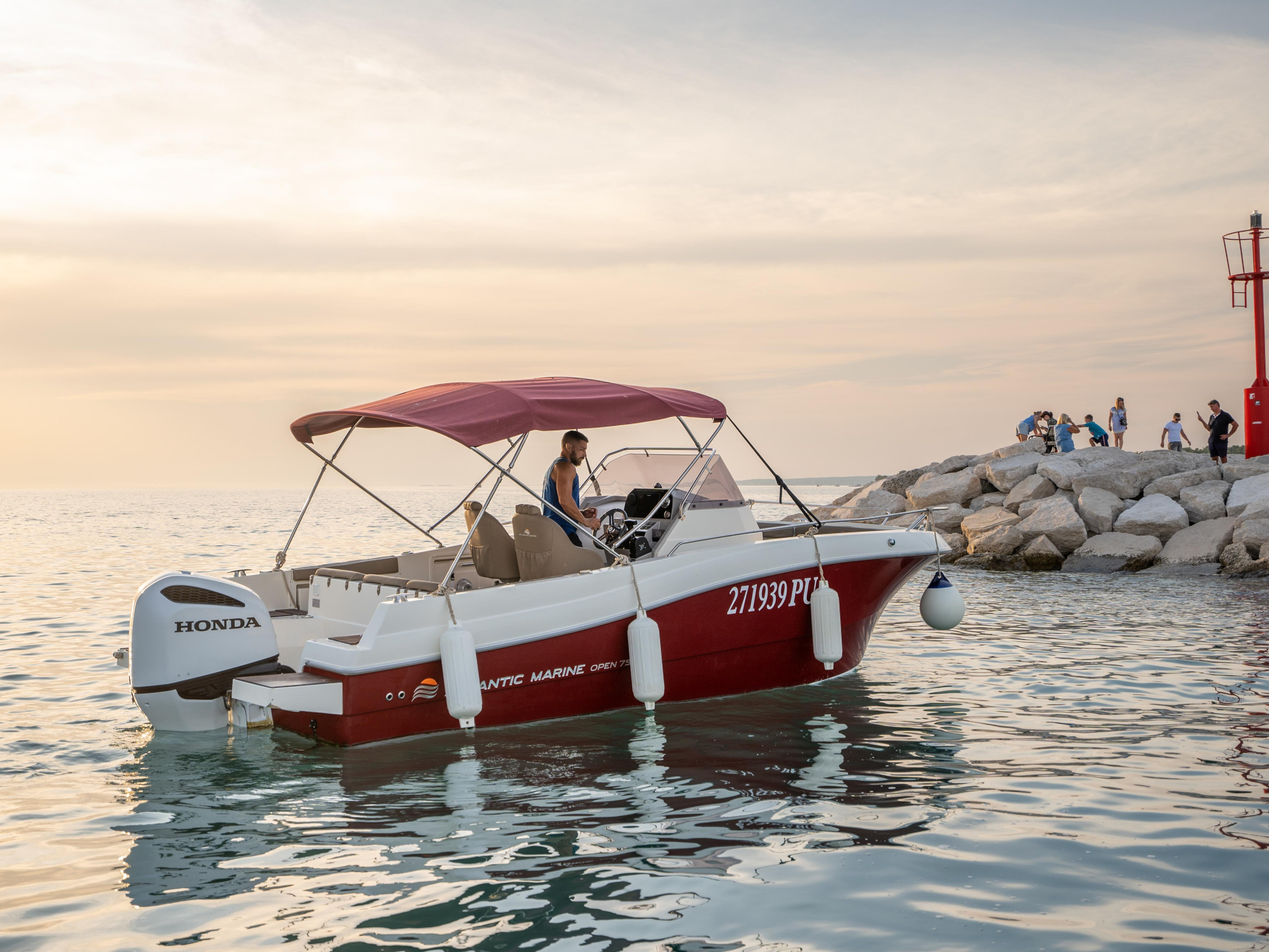 Atlantic Marine 750 — photo 1