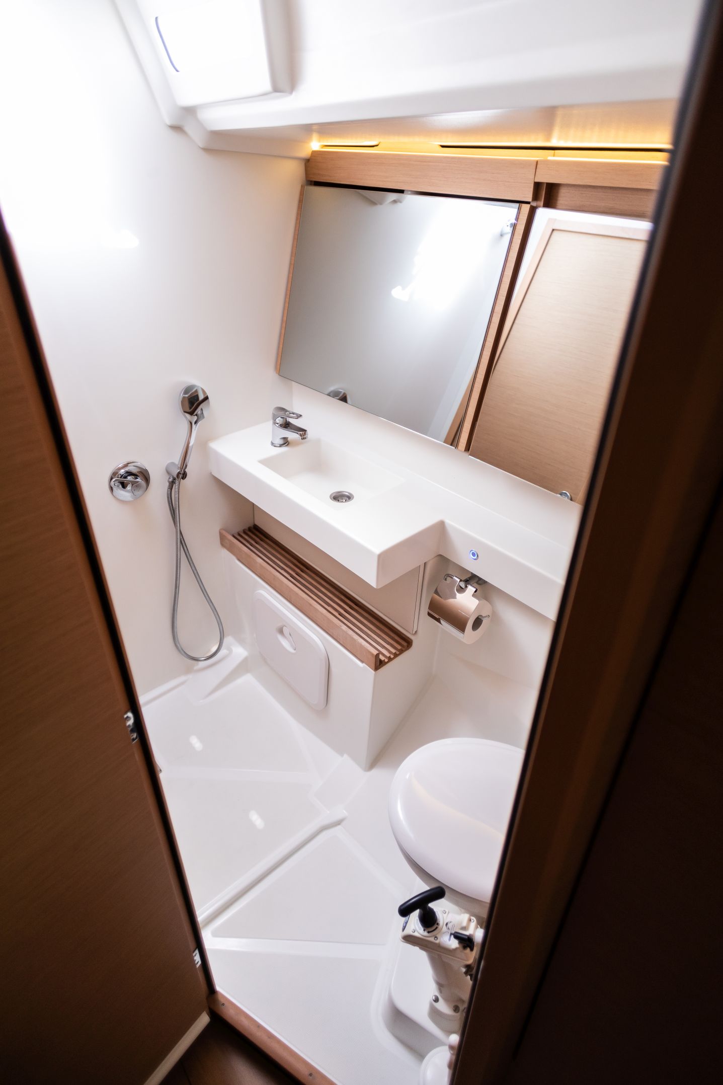 Sun Odyssey 440 — photo 15