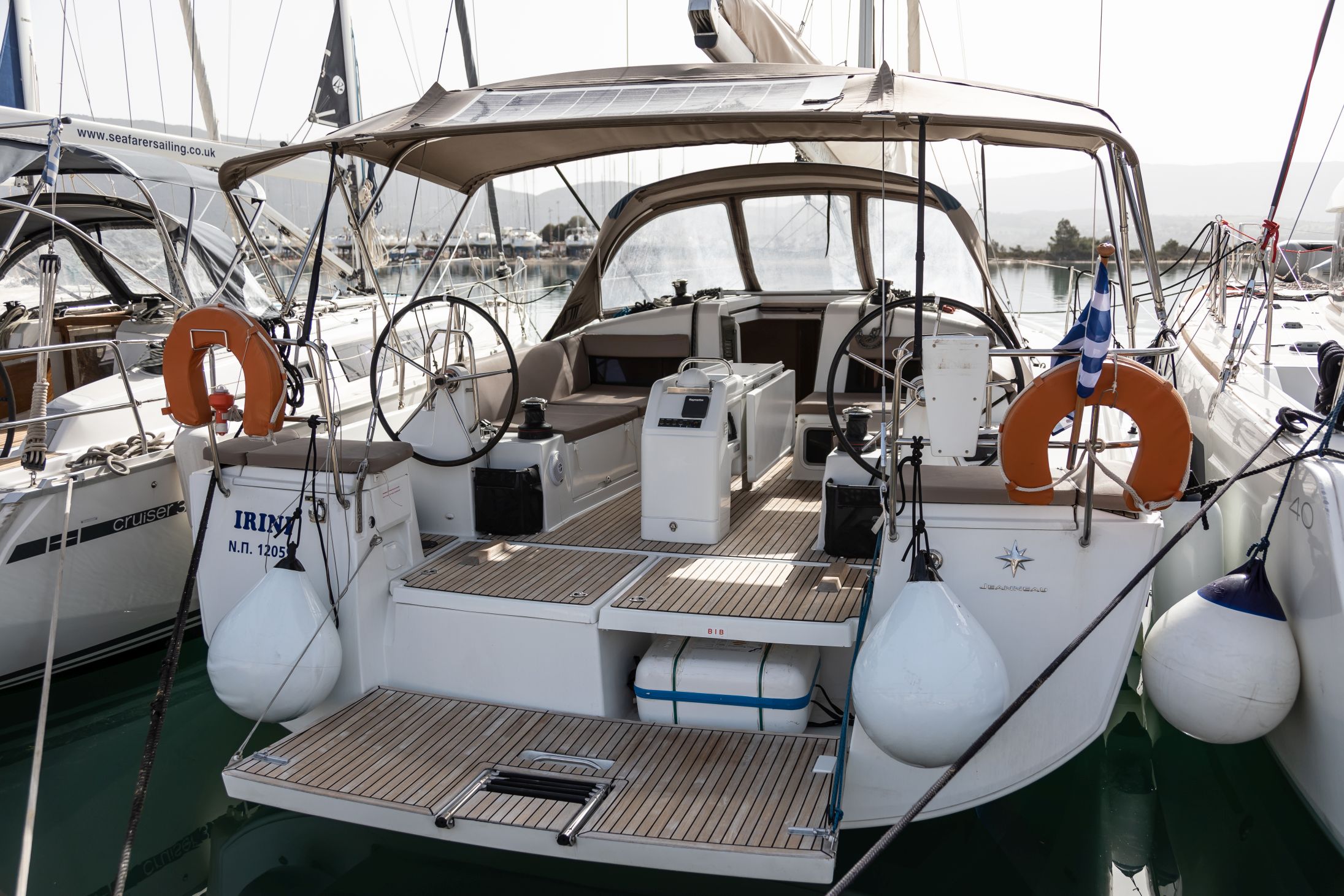 Sun Odyssey 440 — photo 17