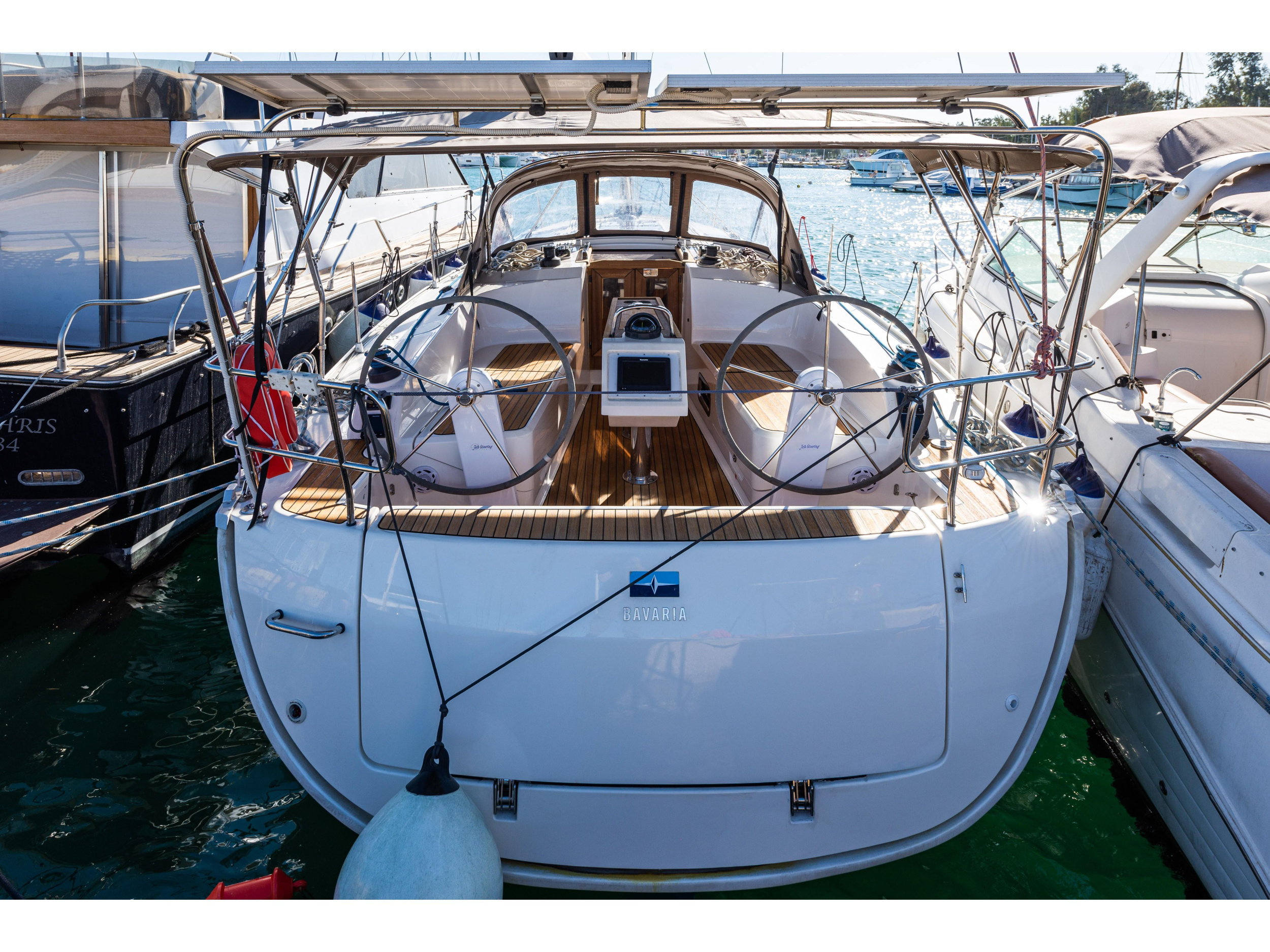 Bavaria 37 — photo 1