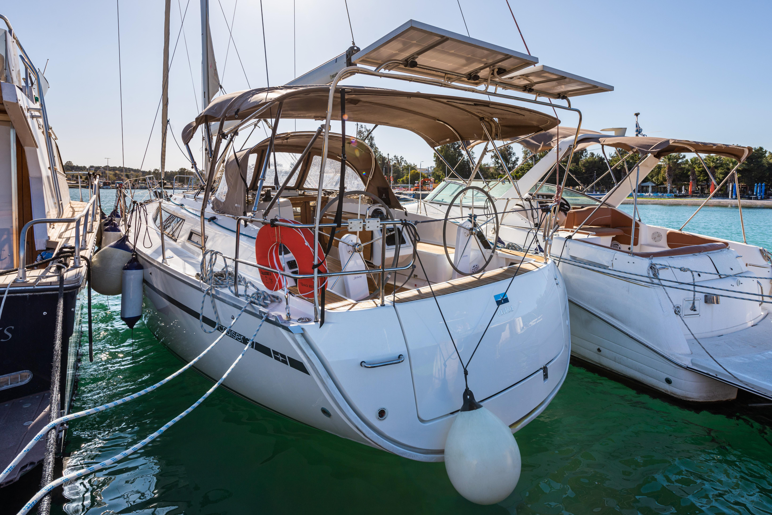 Bavaria 37 — photo 23