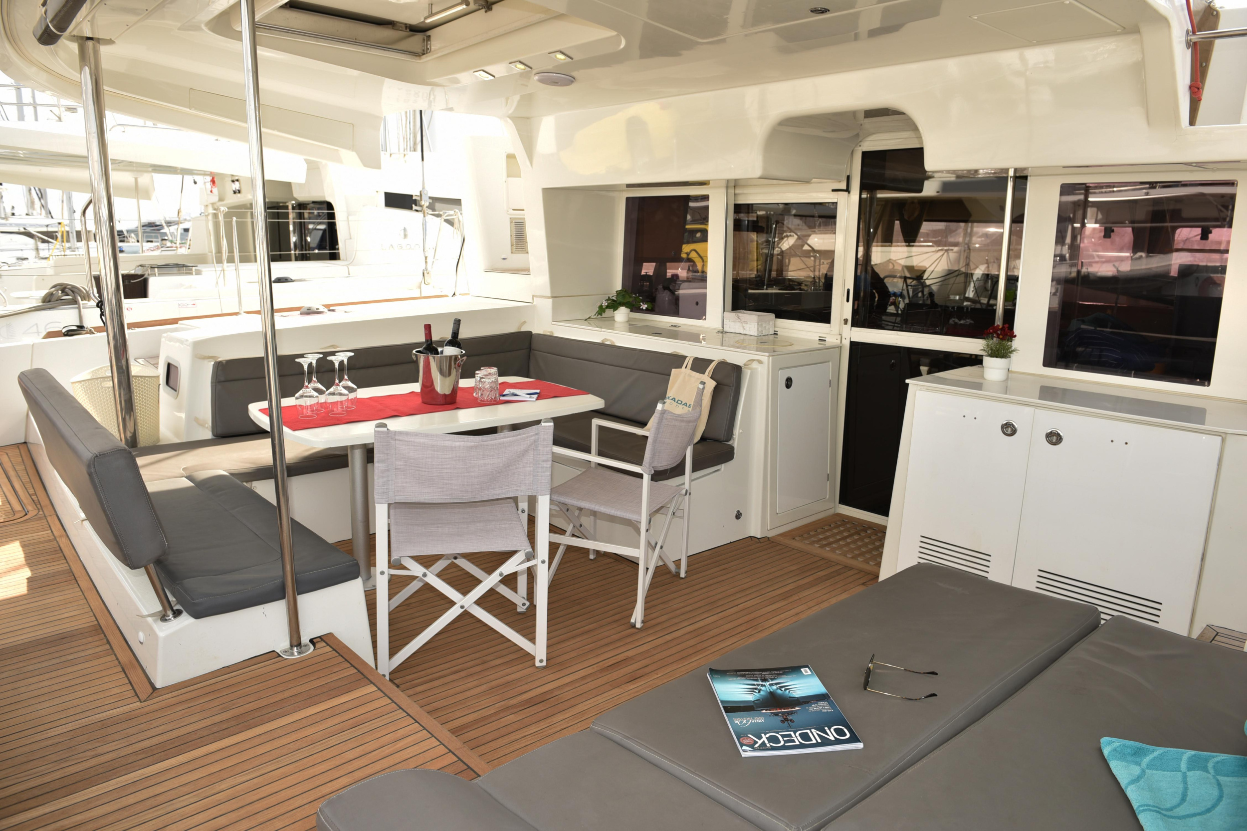 Lagoon 450 Fly — photo 8