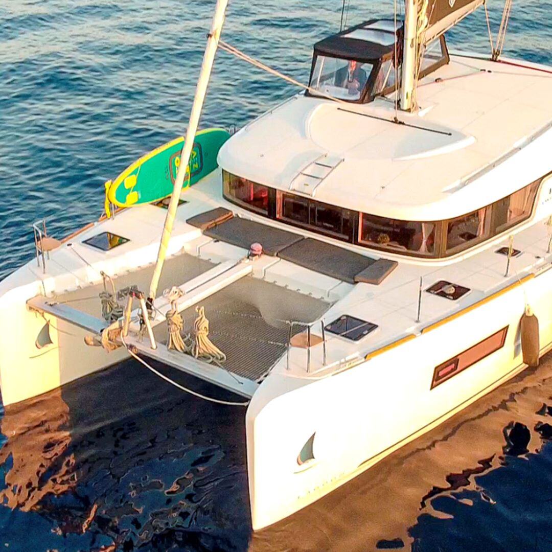 Lagoon 40 — photo 12