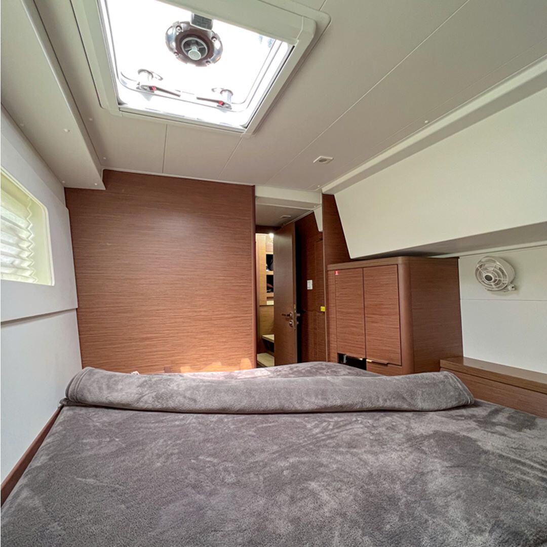 Lagoon 40 — photo 13
