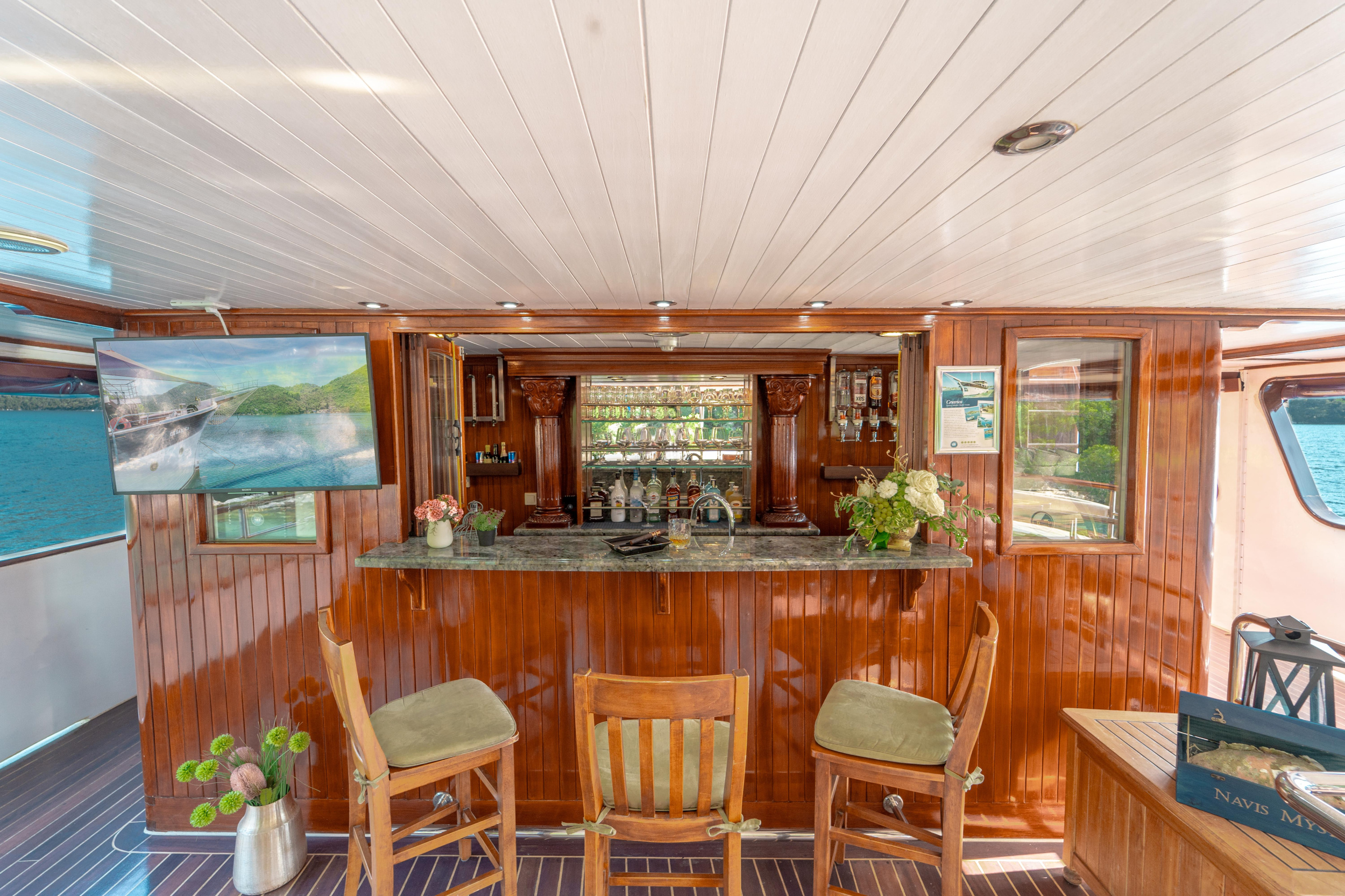 M/Y — photo 10