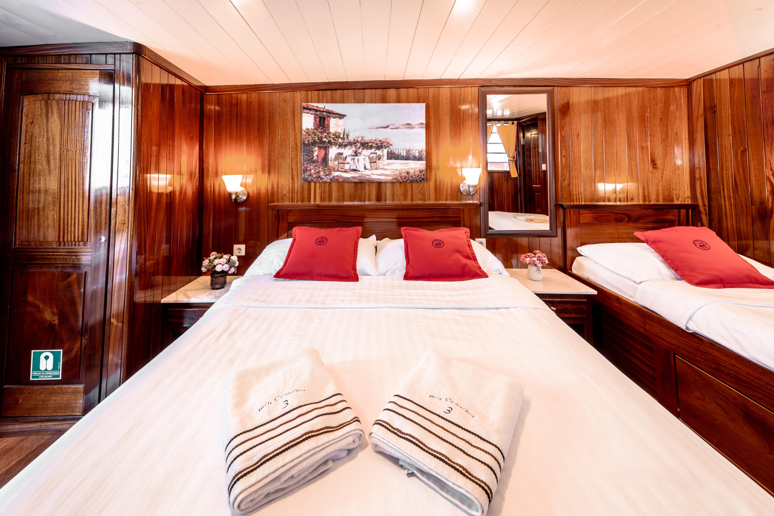 M/Y — photo 15