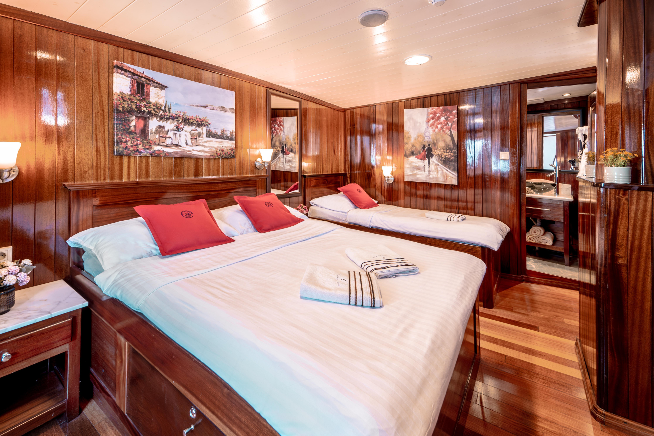 M/Y — photo 32