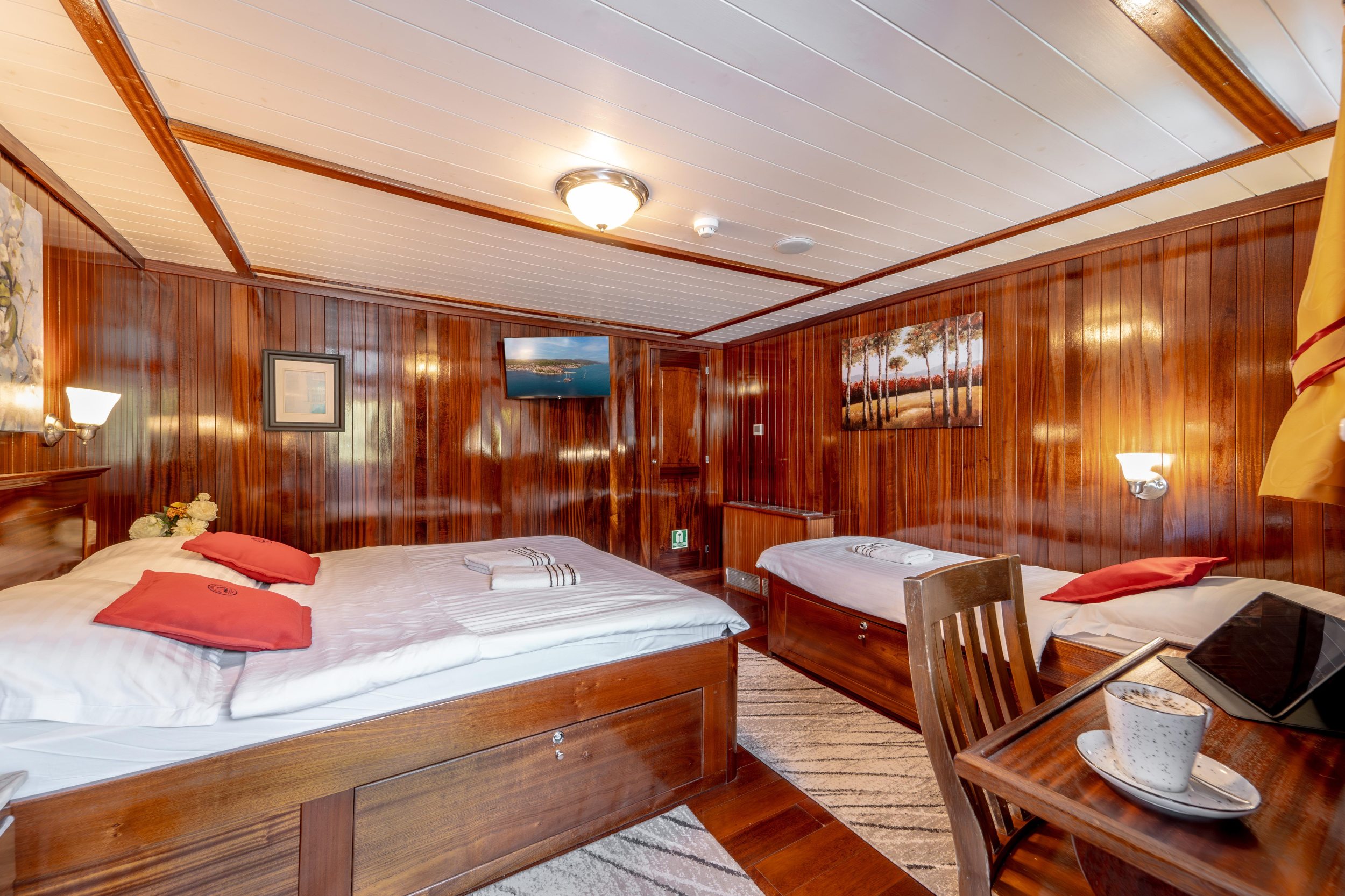 M/Y — photo 24
