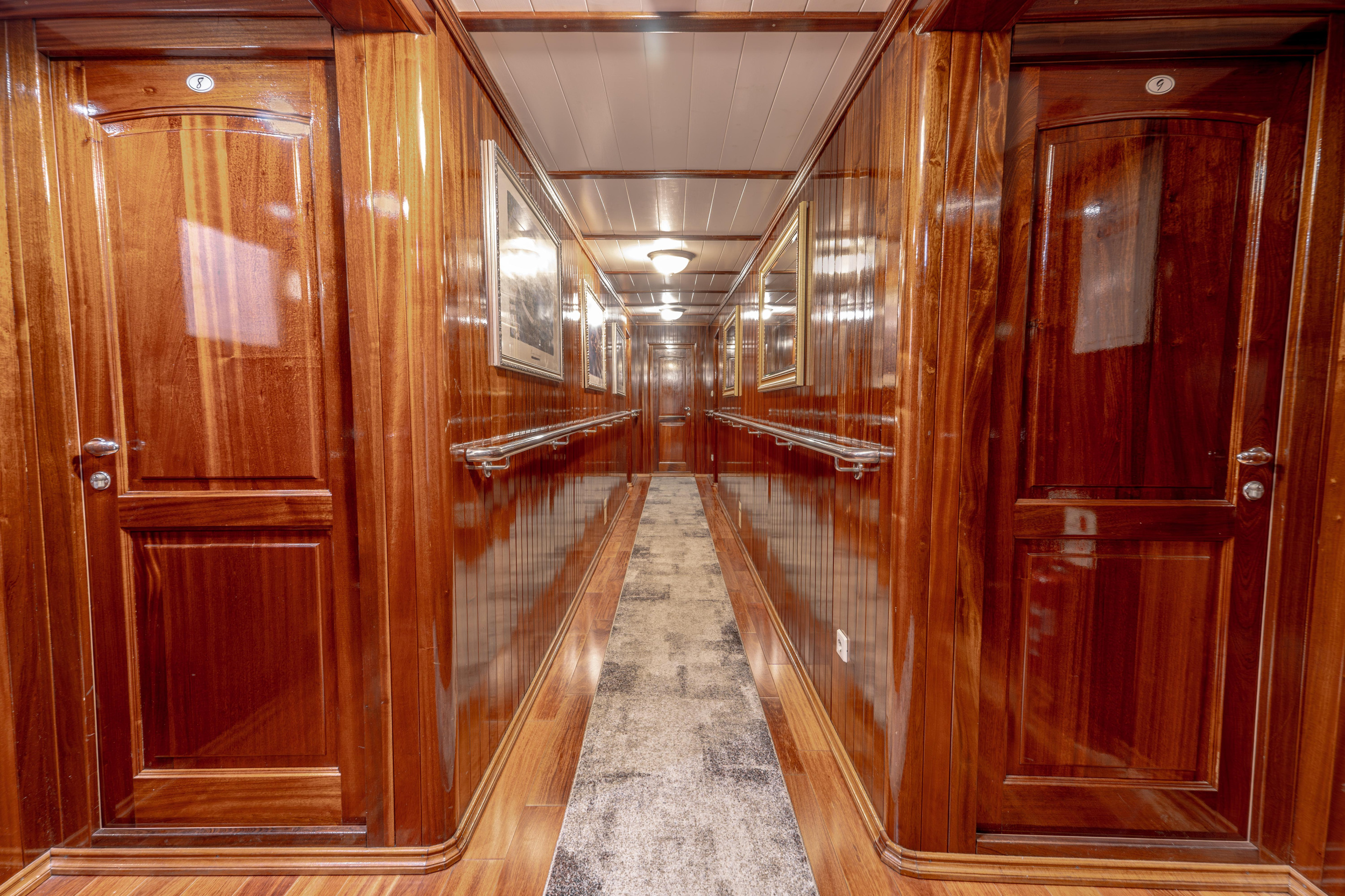 M/Y — photo 31