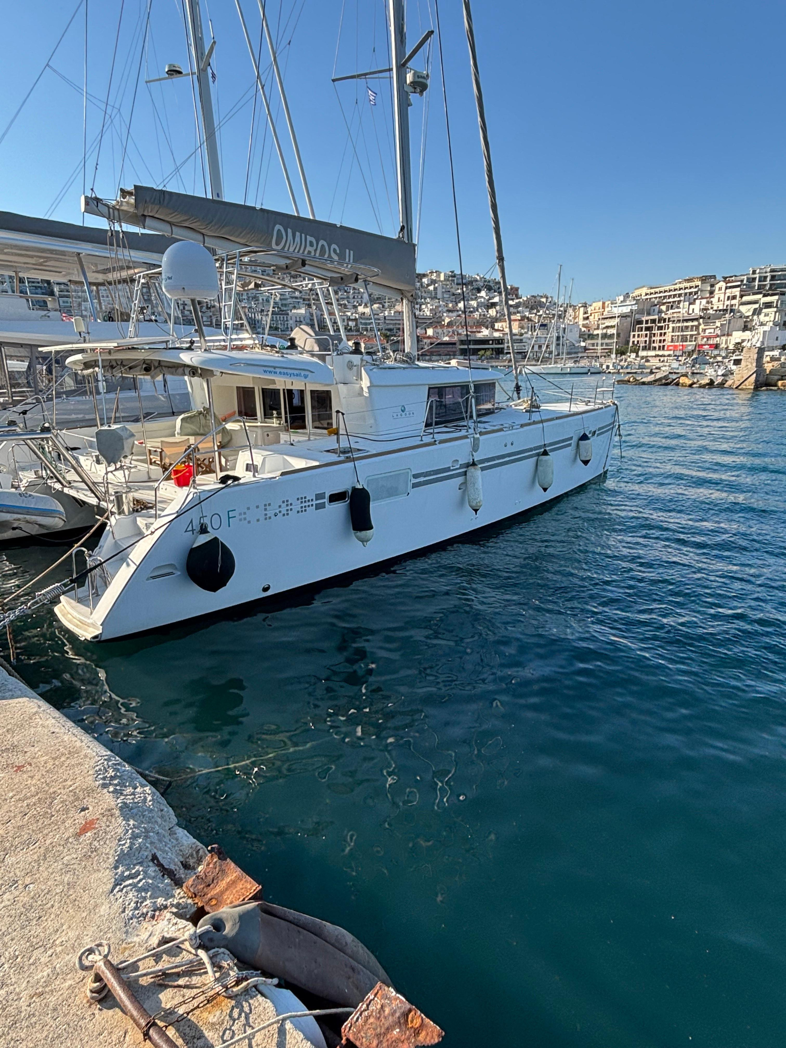 Lagoon 450 Flybridge — photo 26