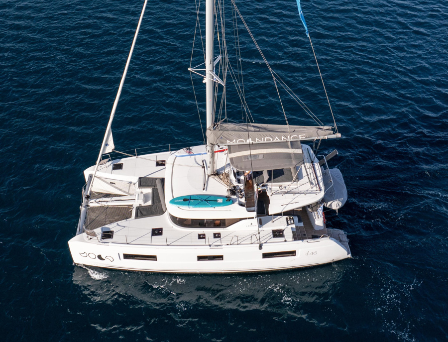 Lagoon 46 — photo 4