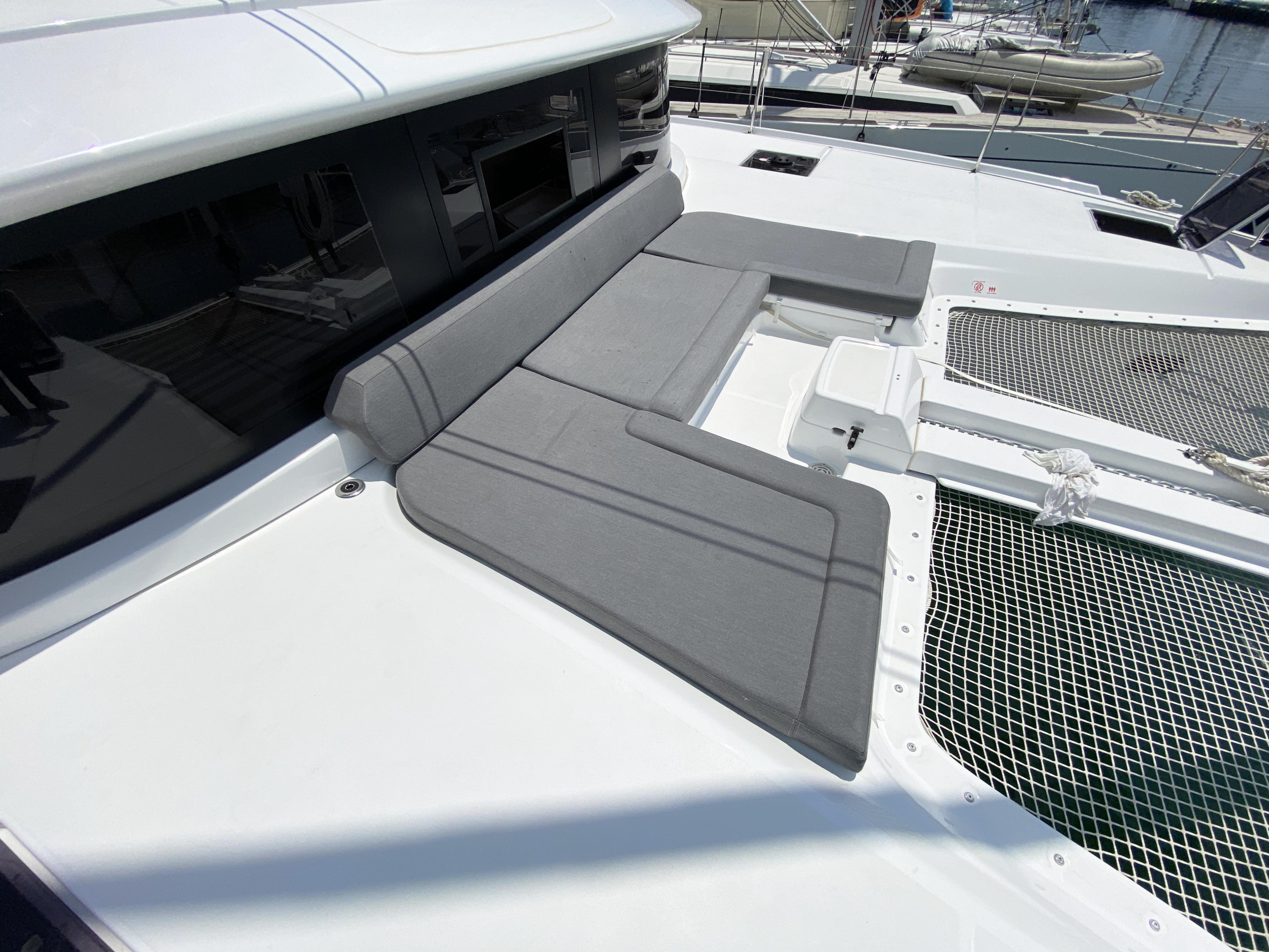 Lagoon 46 — photo 2
