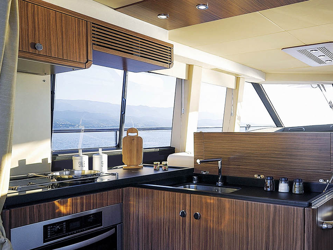 Azimut Magellano 53 — photo 12