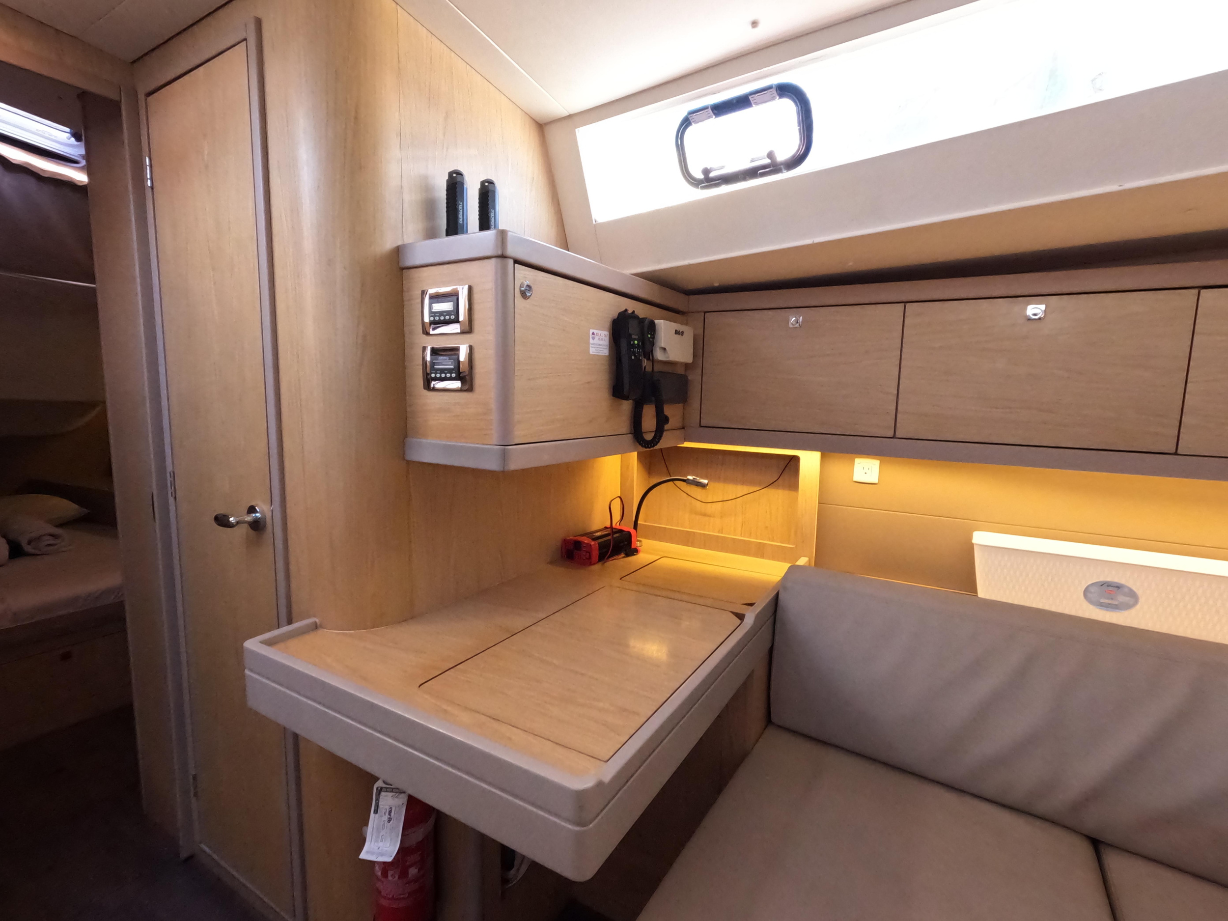 Beneteau Oceanis 48 — photo 7