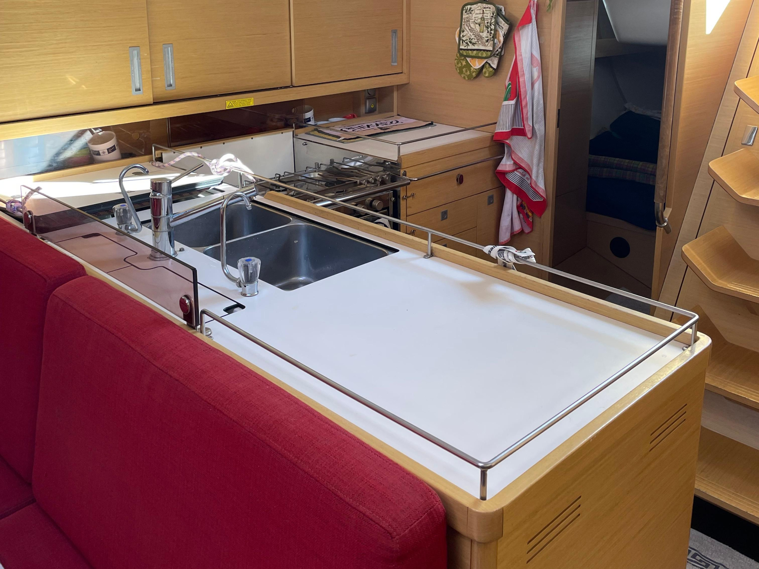 Elan 450 — photo 10