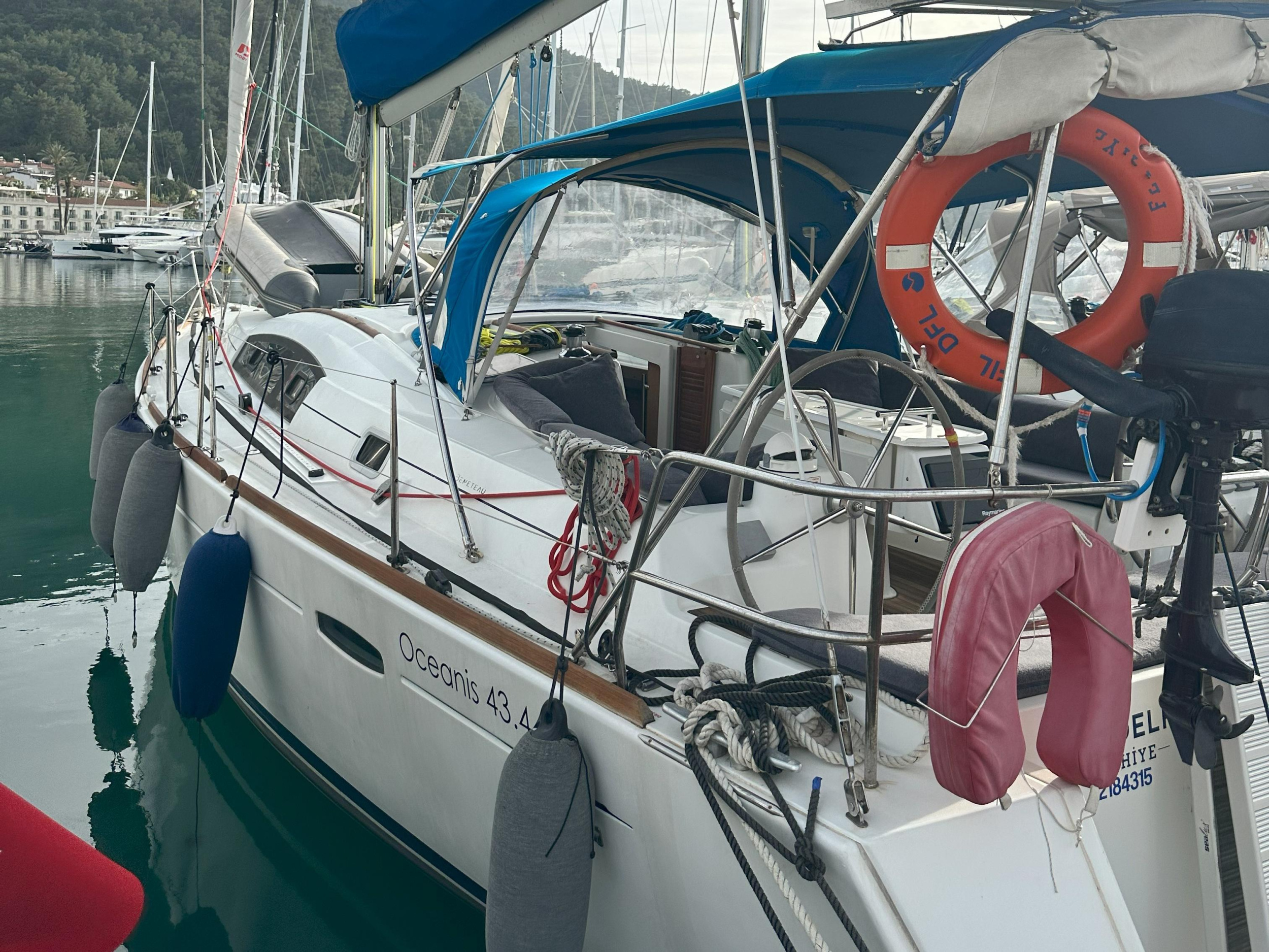 Oceanis 43 — photo 24
