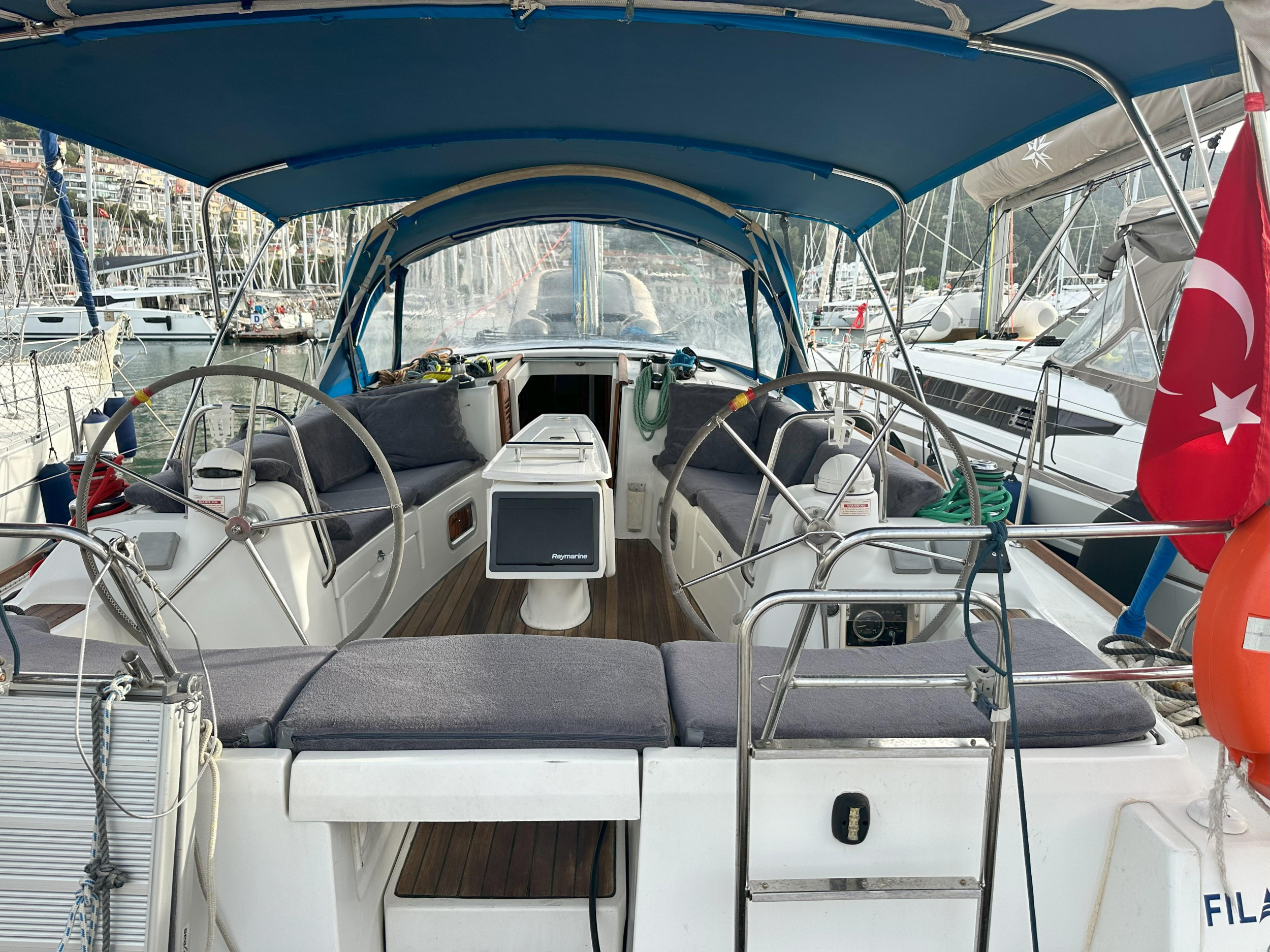 Oceanis 43 — photo 13