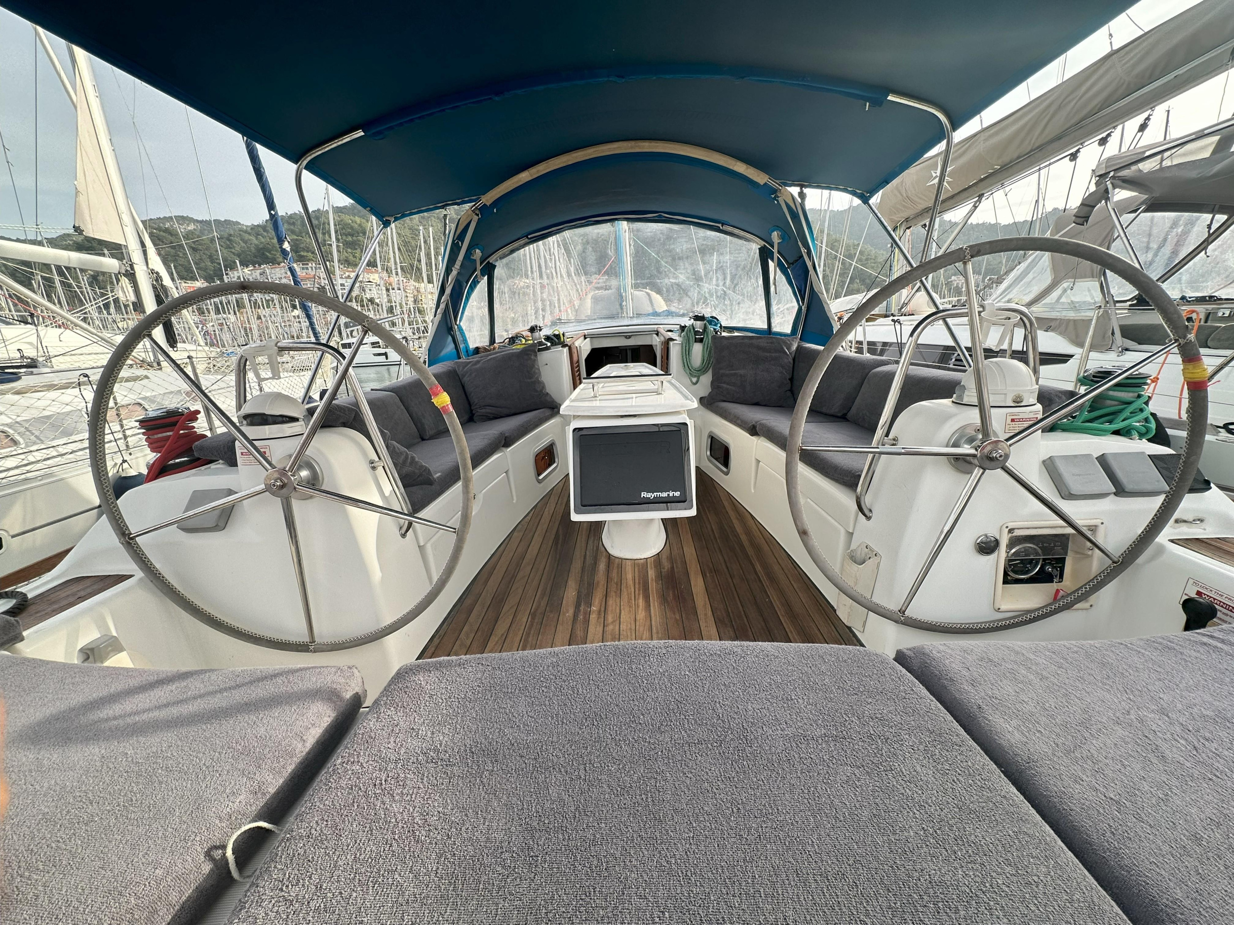Oceanis 43 — photo 26
