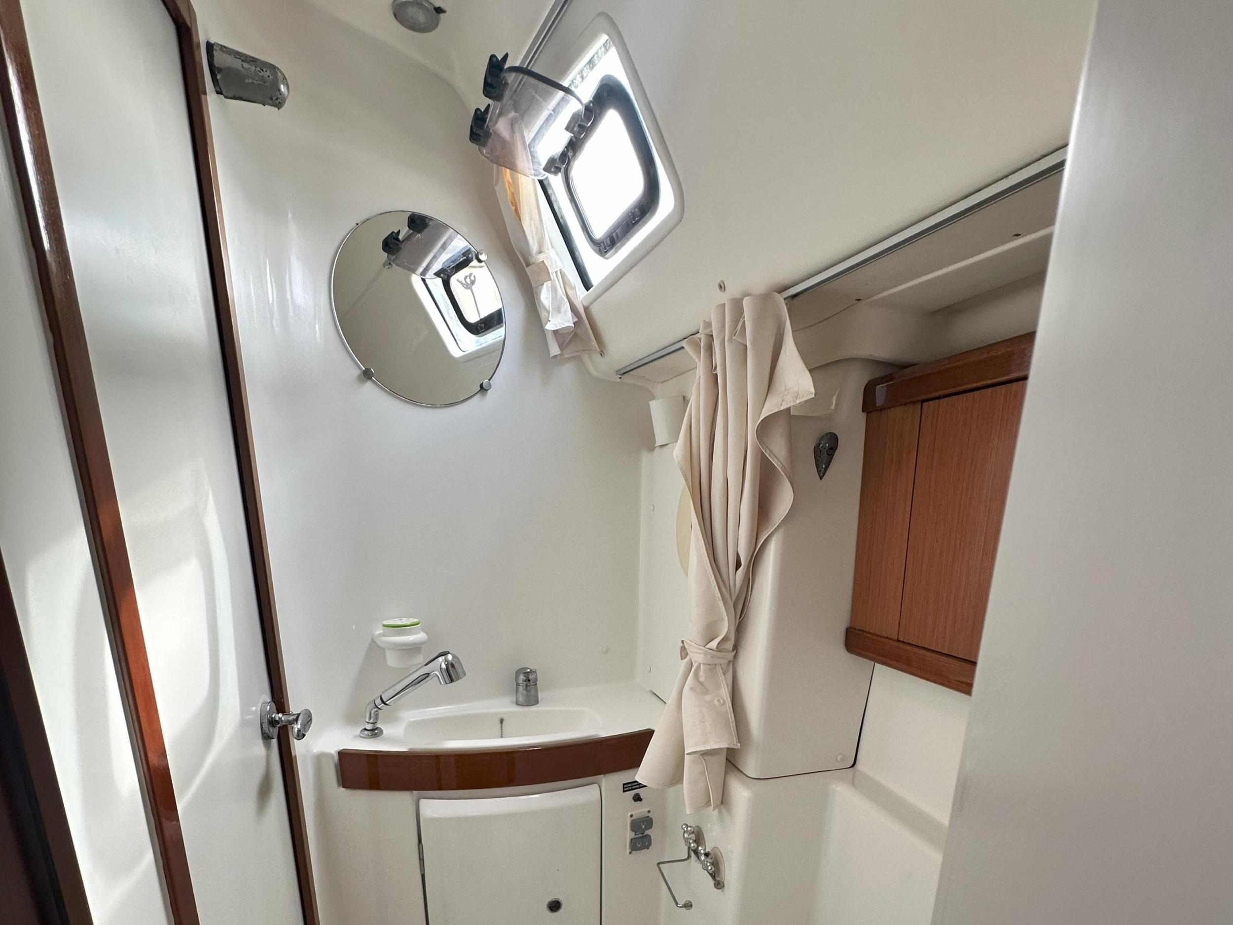 Oceanis 43 — photo 21