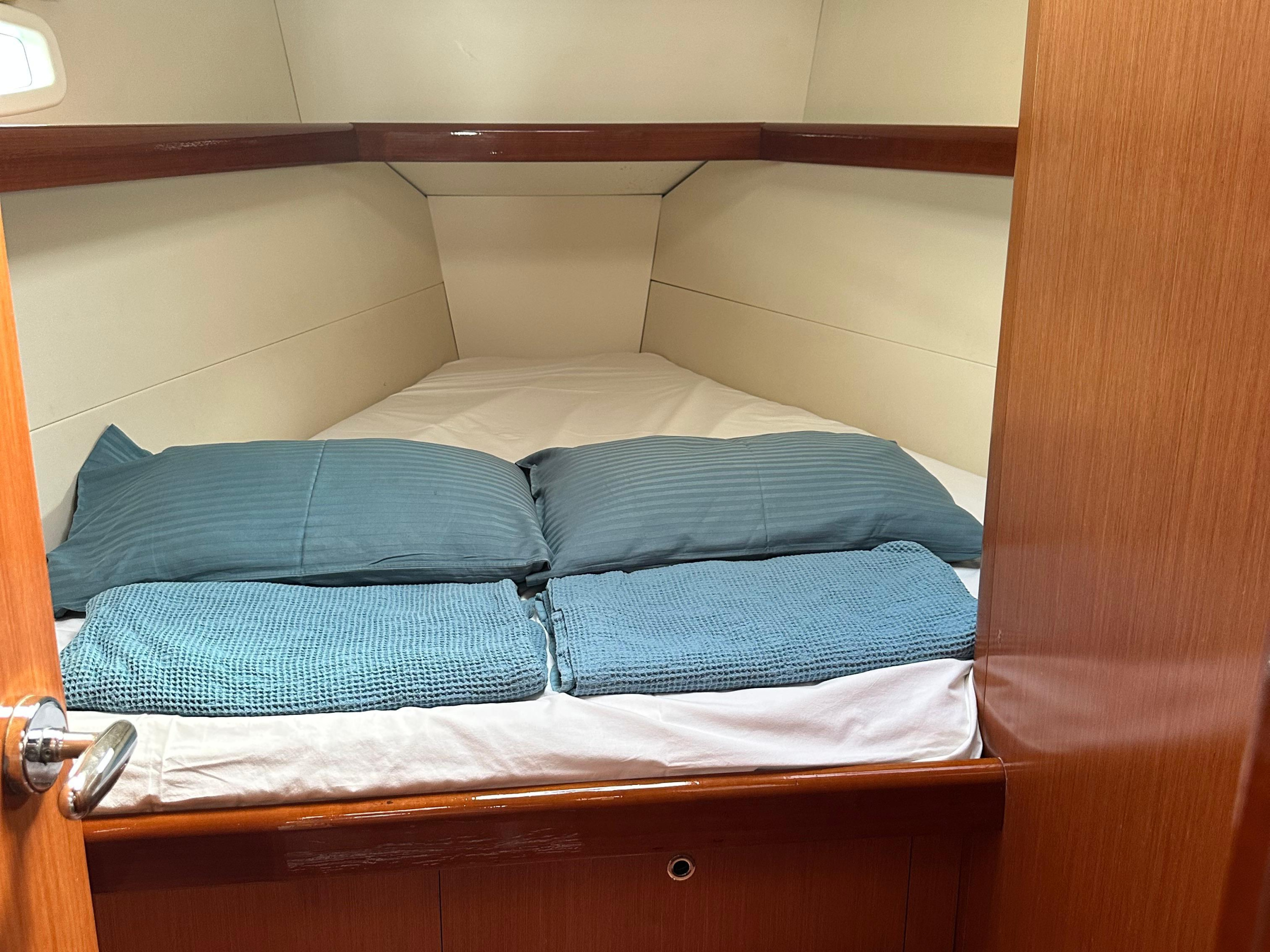Oceanis 43 — photo 20