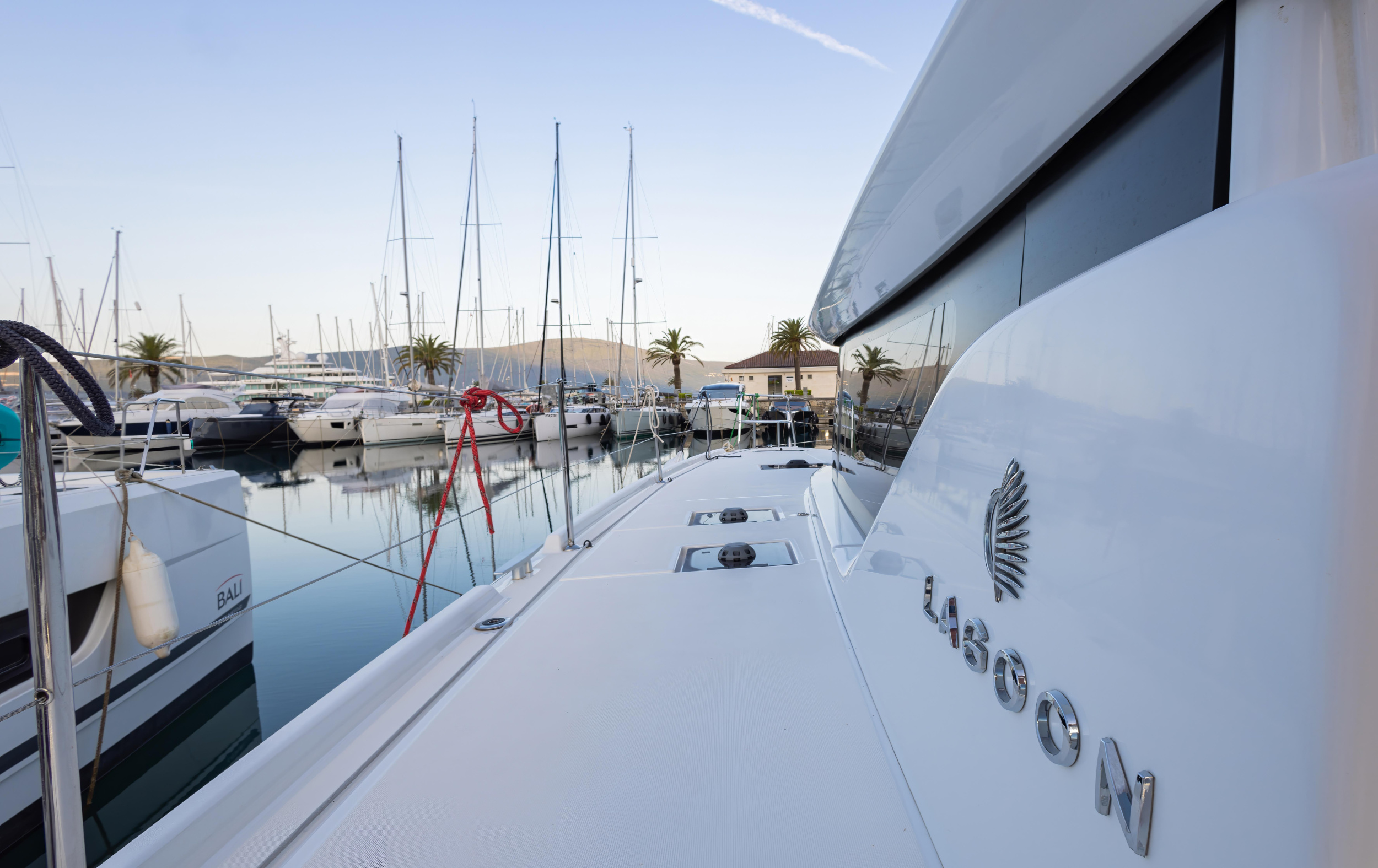 Lagoon 46 — photo 7
