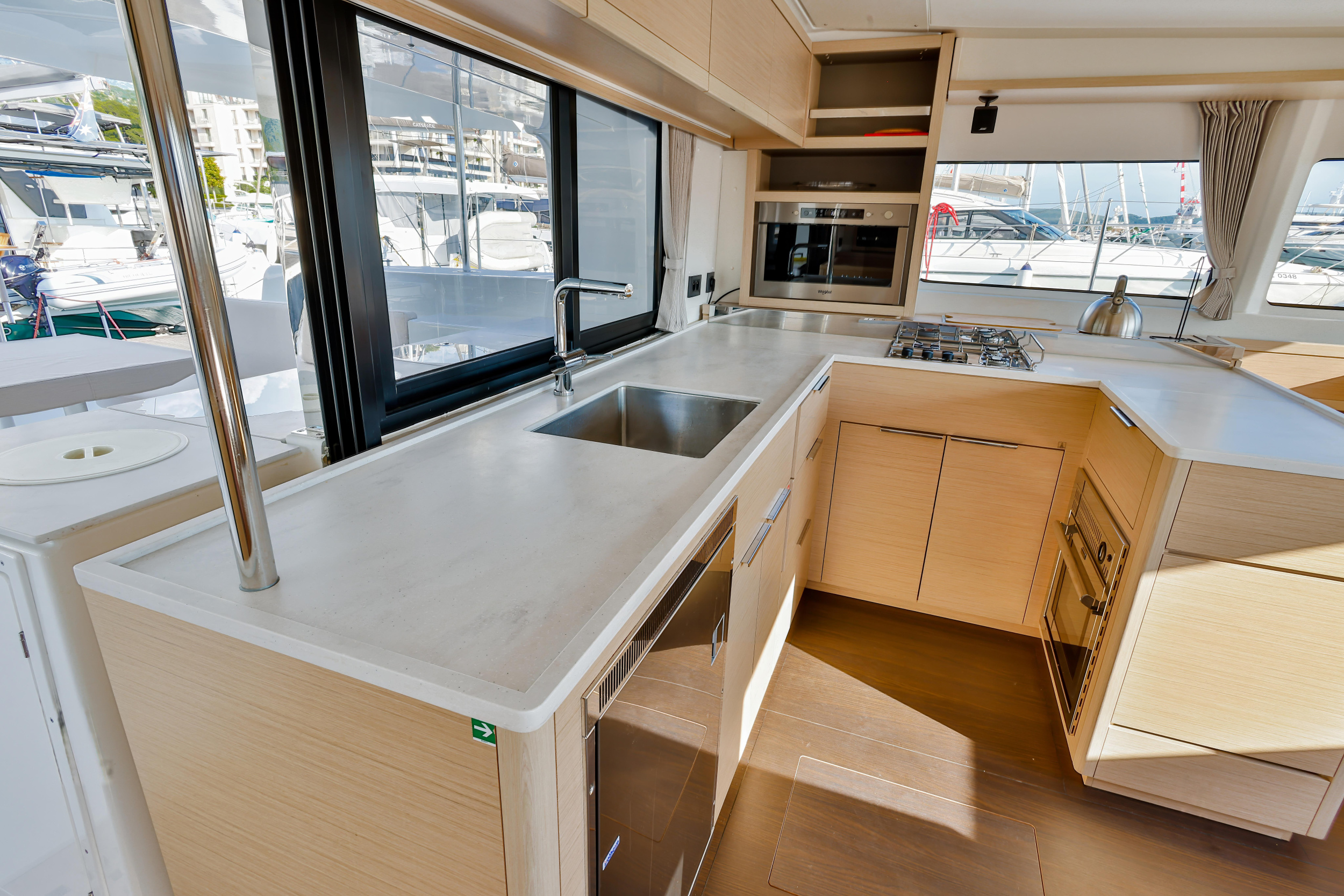 Lagoon 46 — photo 19