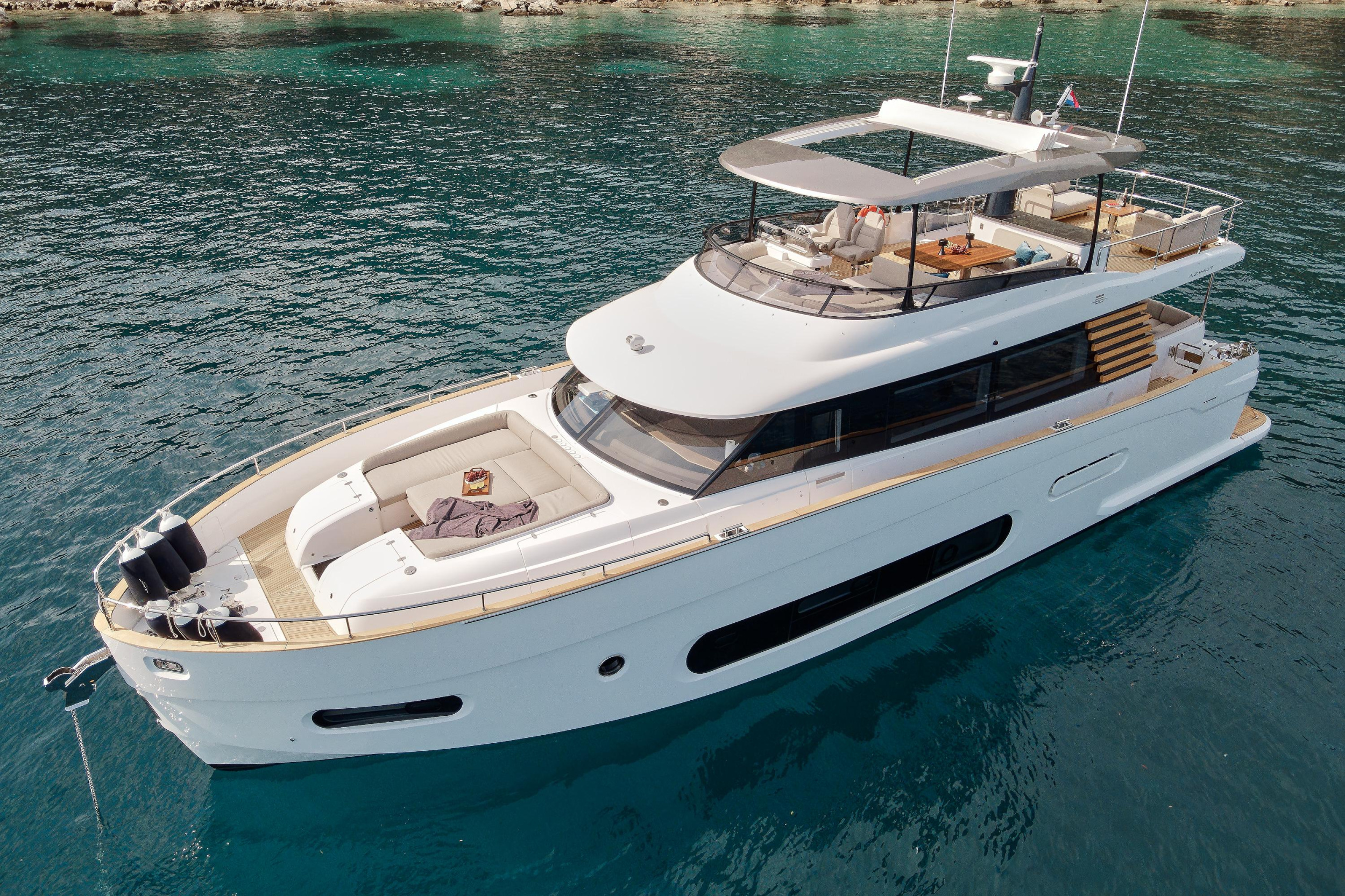 Azimut Magellano 66 — photo 11