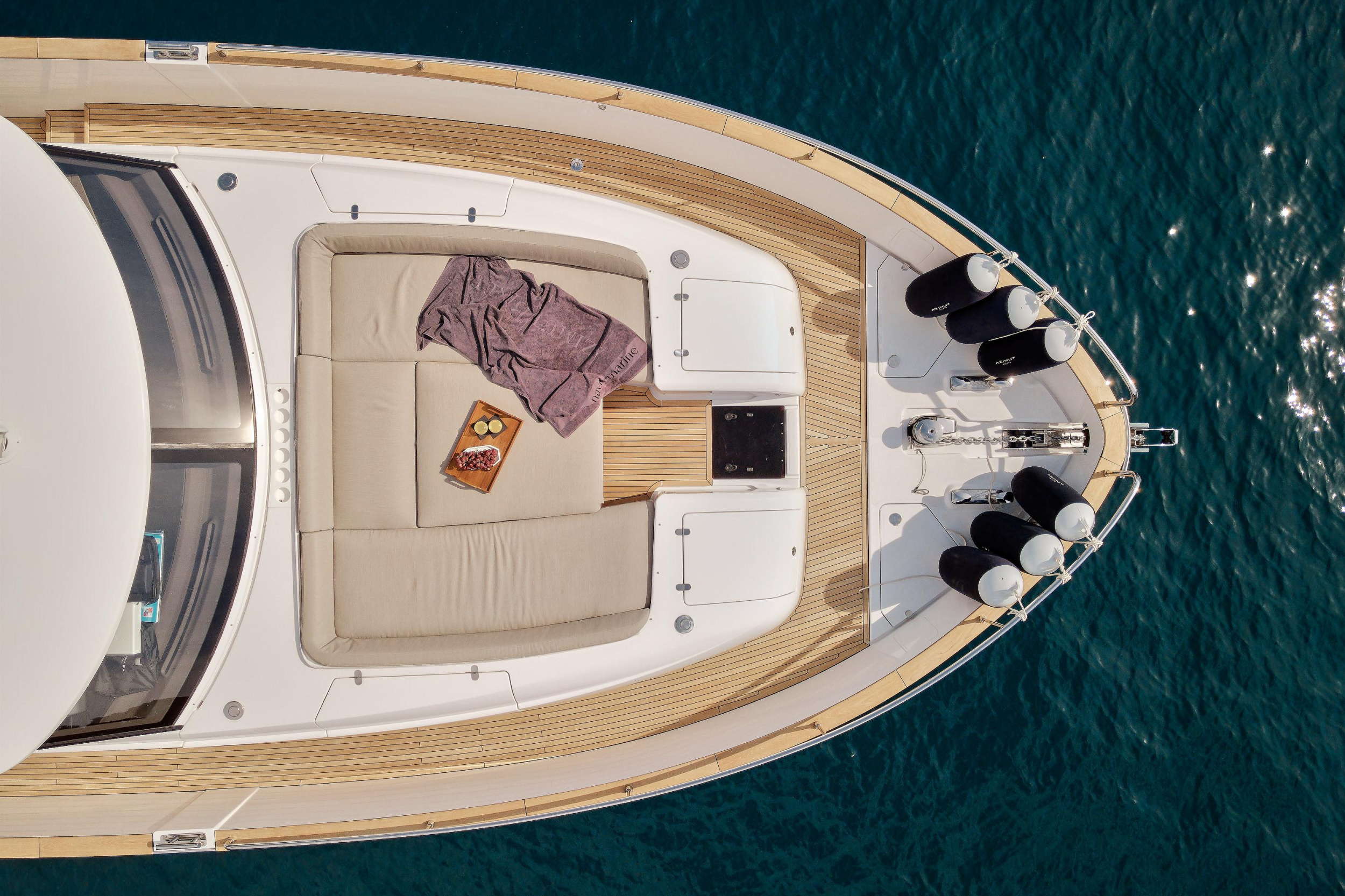 Azimut Magellano 66 — photo 41