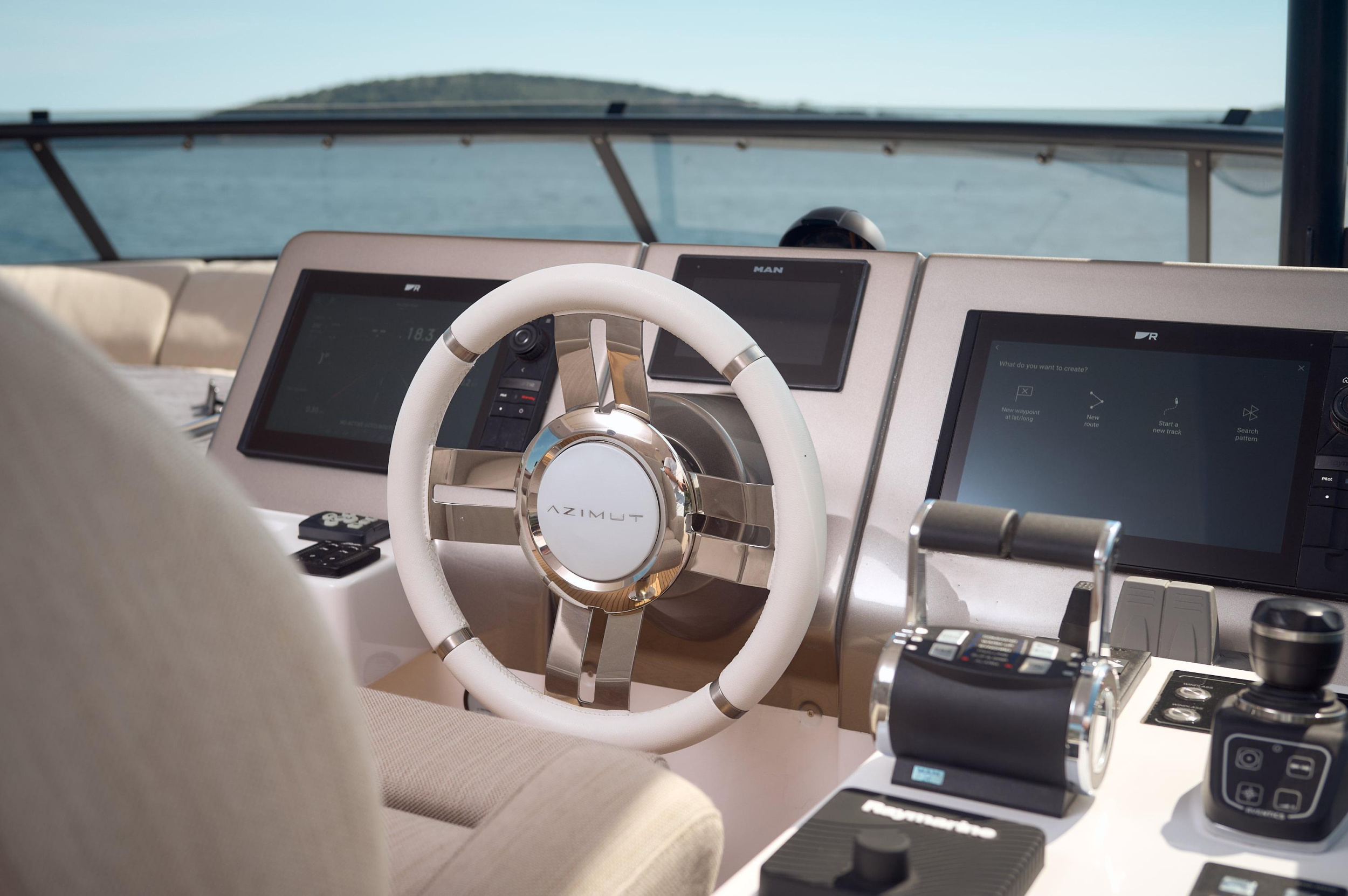 Azimut Magellano 66 — photo 77