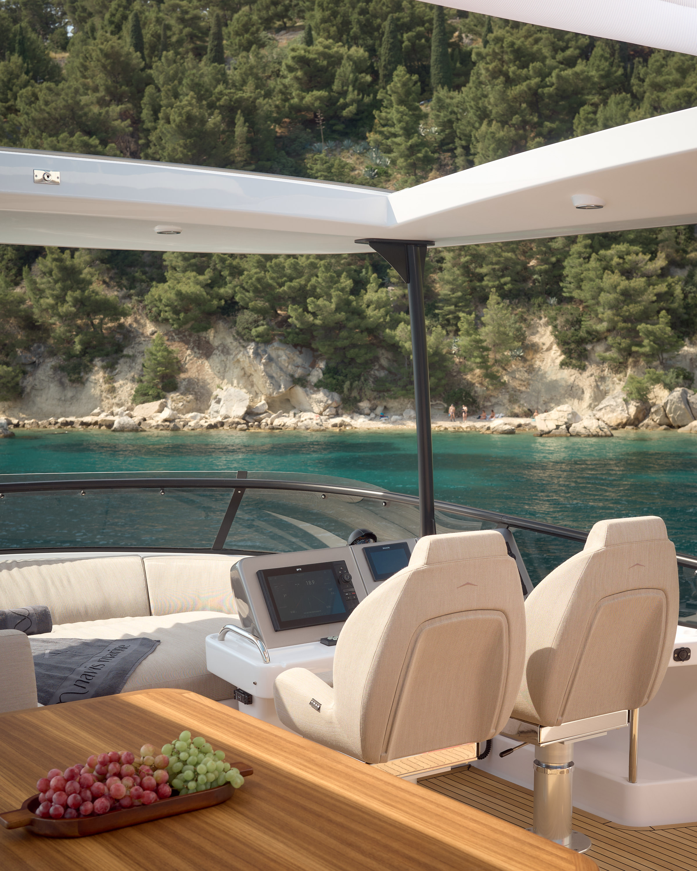 Azimut Magellano 66 — photo 43