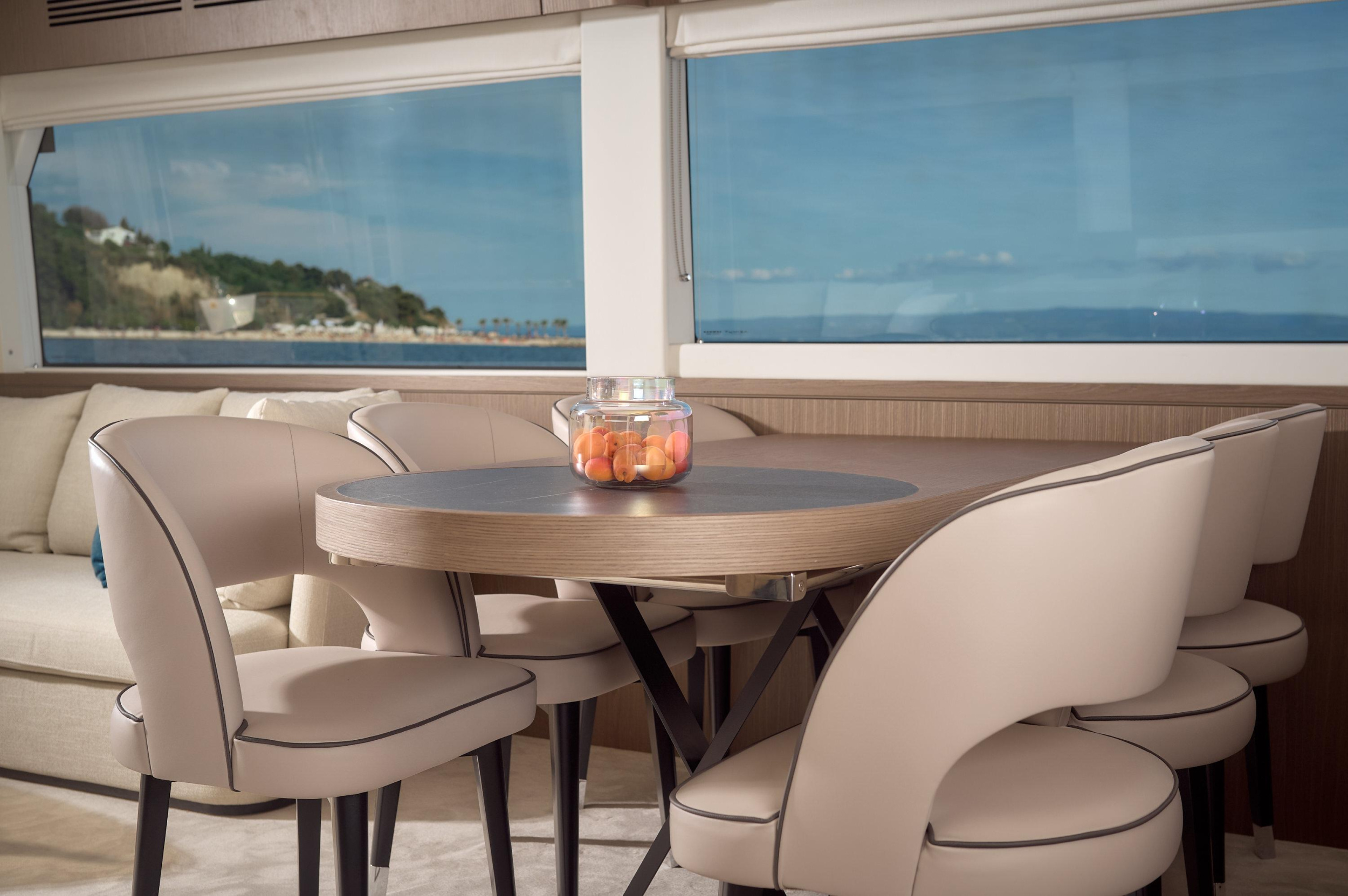 Azimut Magellano 66 — photo 19