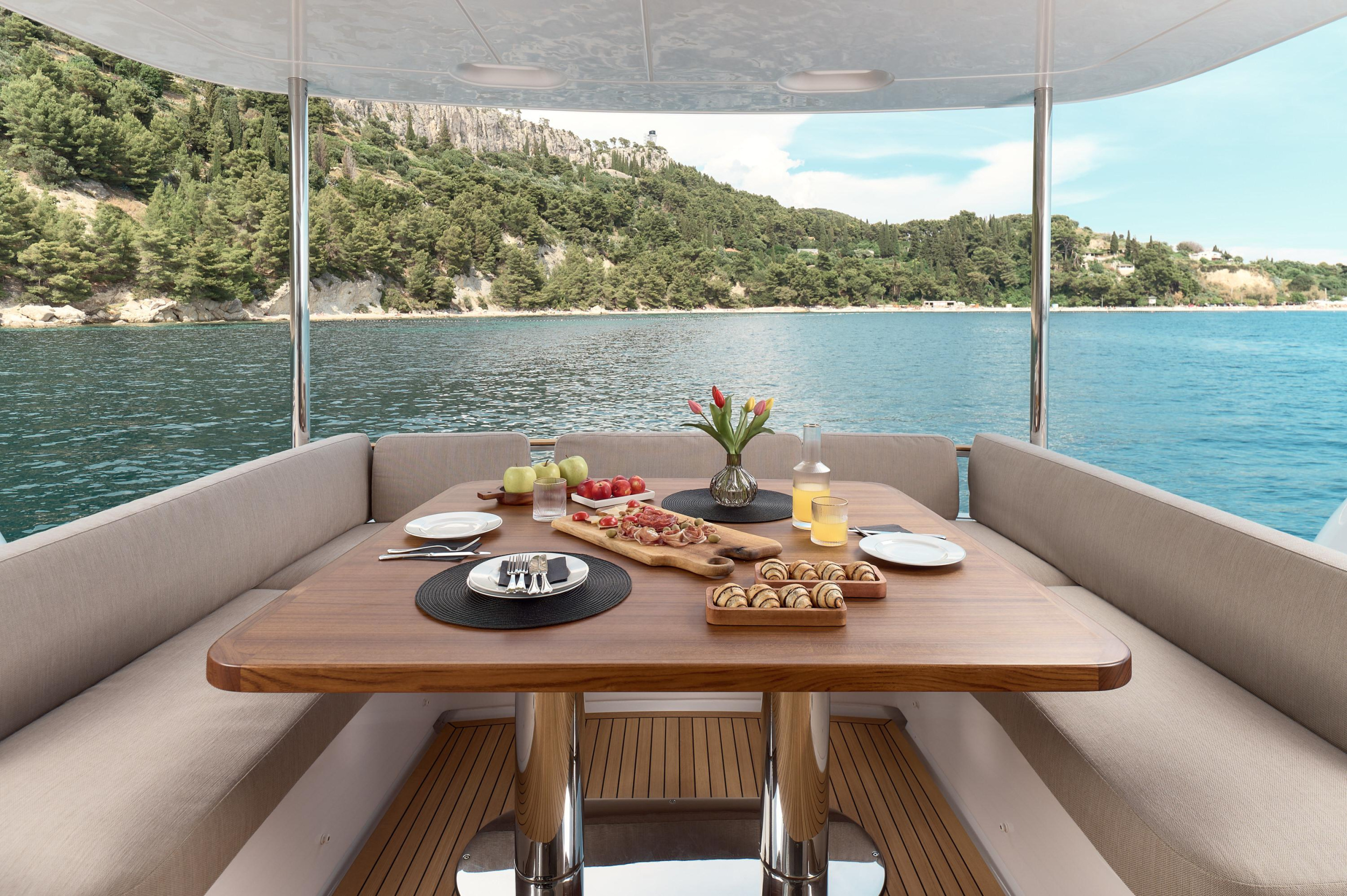 Azimut Magellano 66 — photo 75