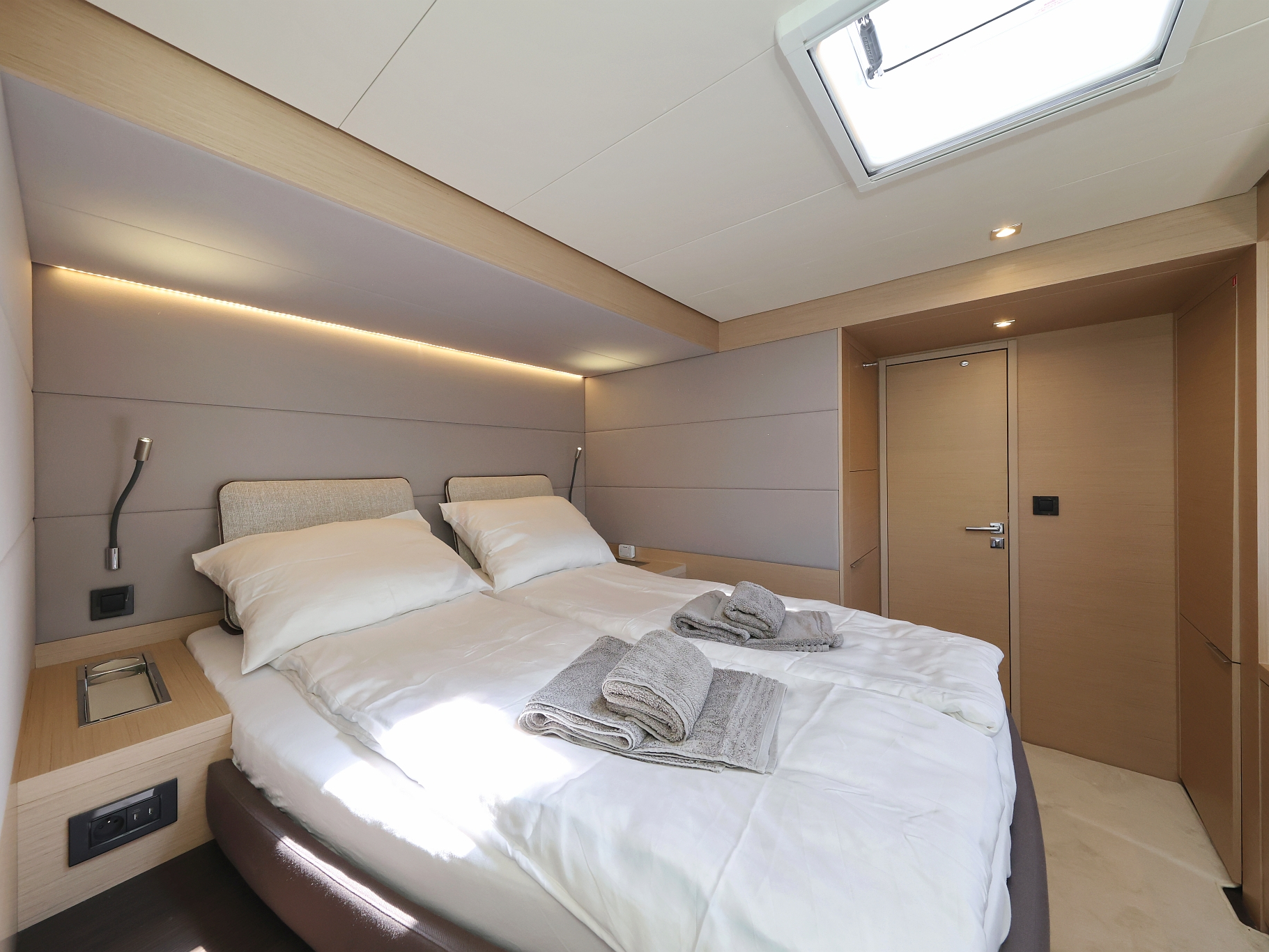 Lagoon 55_5 Cabins — photo 25