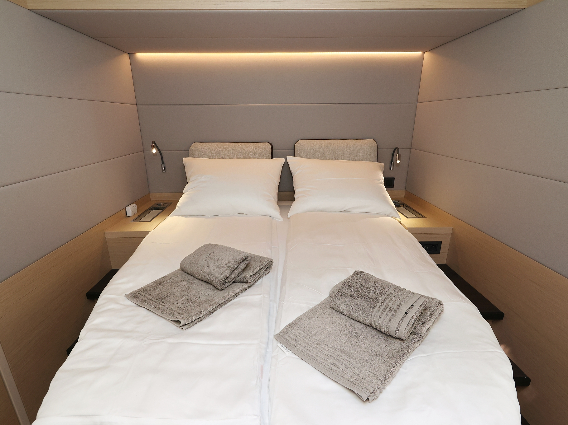 Lagoon 55_5 Cabins — photo 15