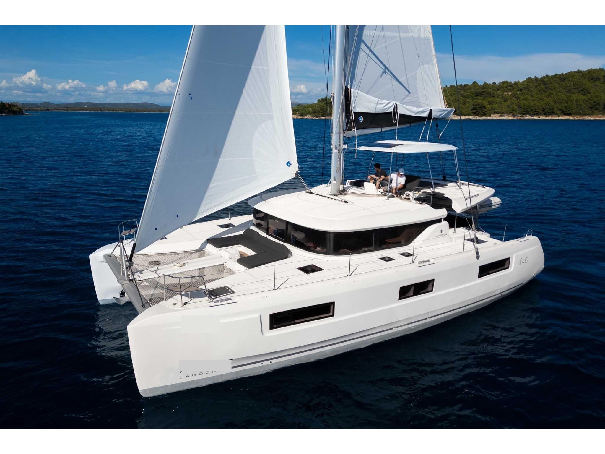 Lagoon 46 — photo 1