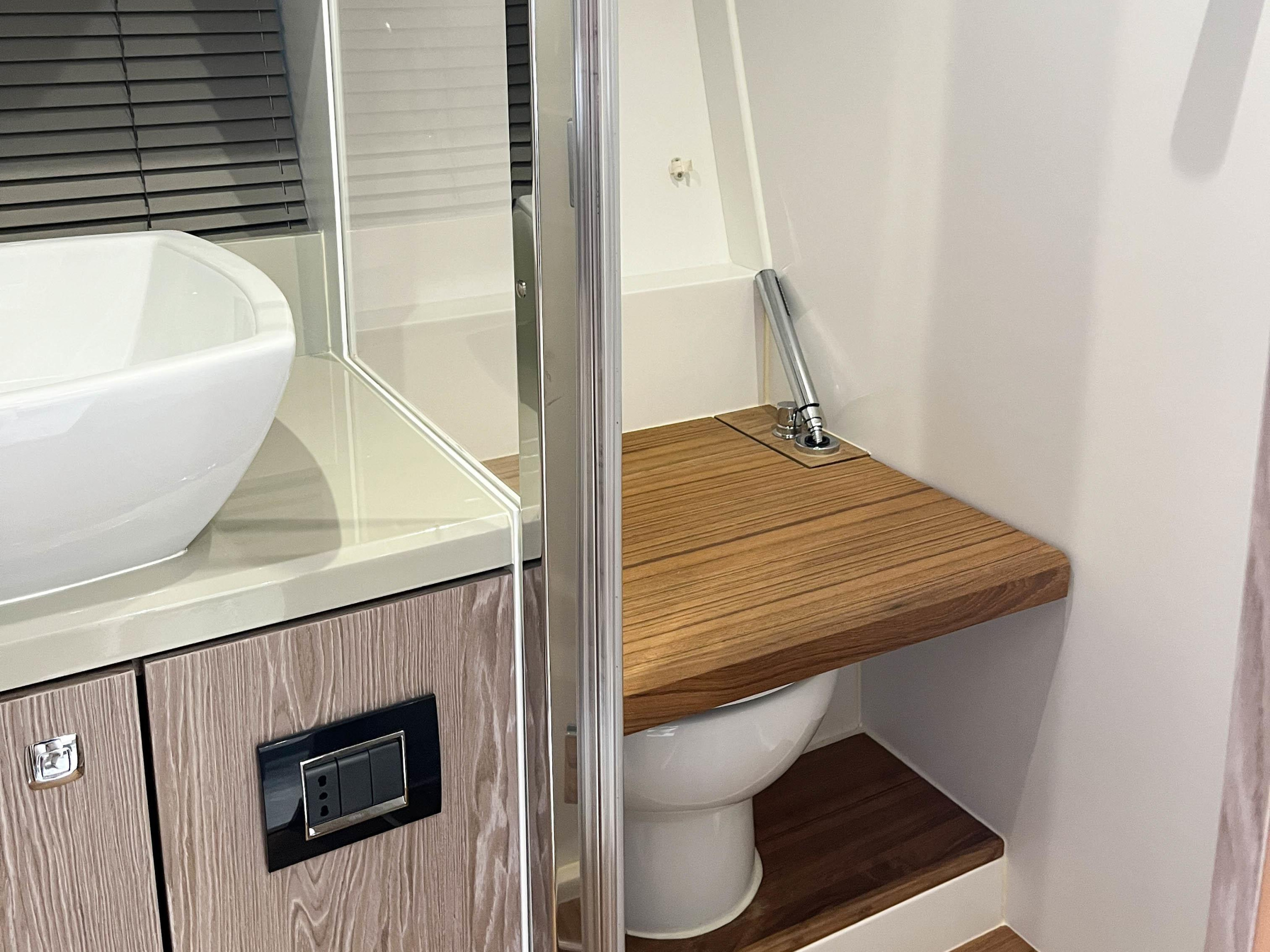 Sessa C38 — photo 16