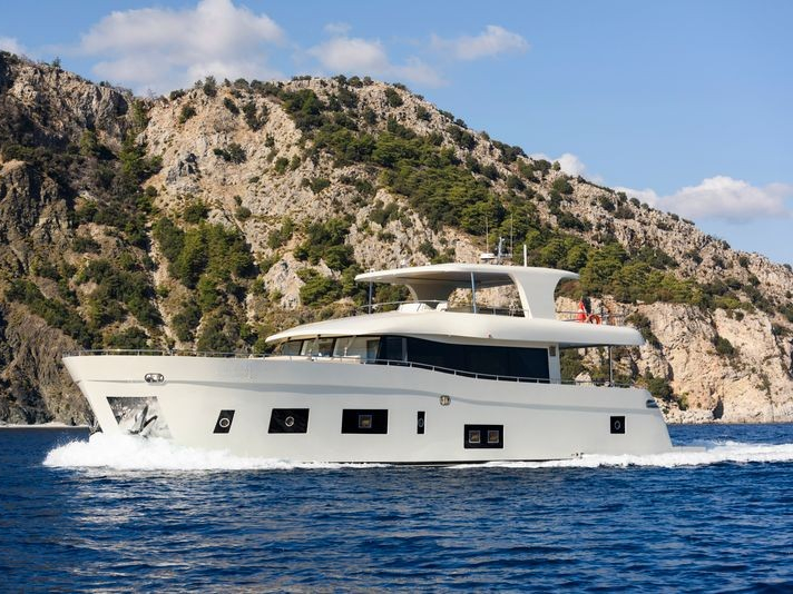 Motoryacht TanWay — photo 1