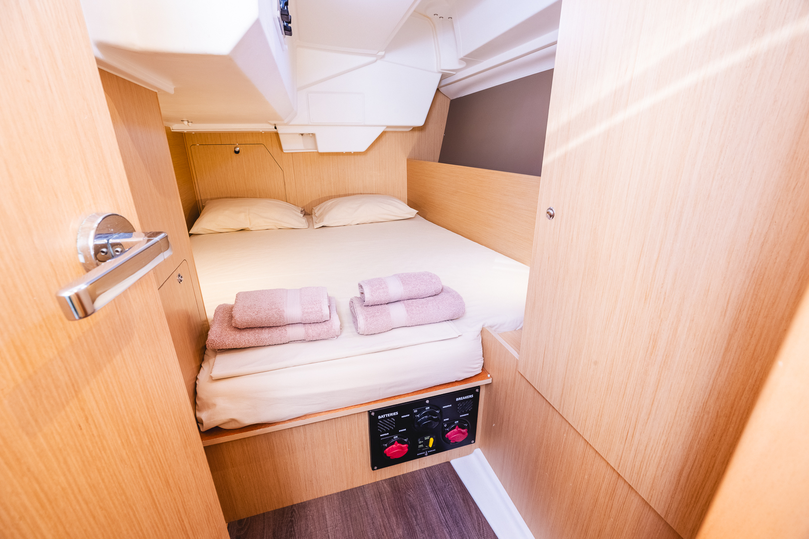 Oceanis 38.1 — photo 13