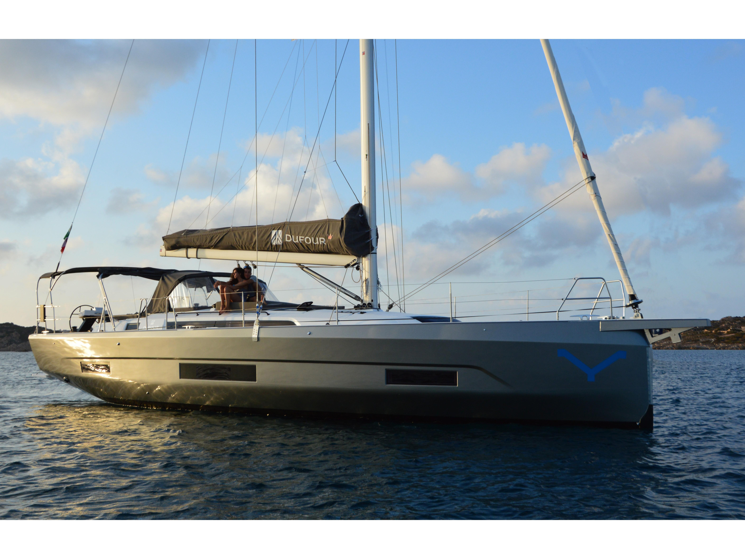 Dufour 470 Owner's version — photo 1