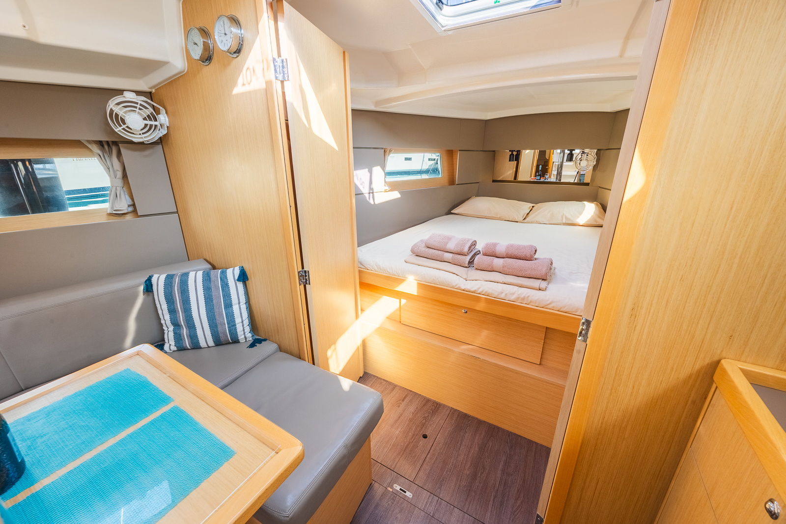 Oceanis 38.1 — photo 16