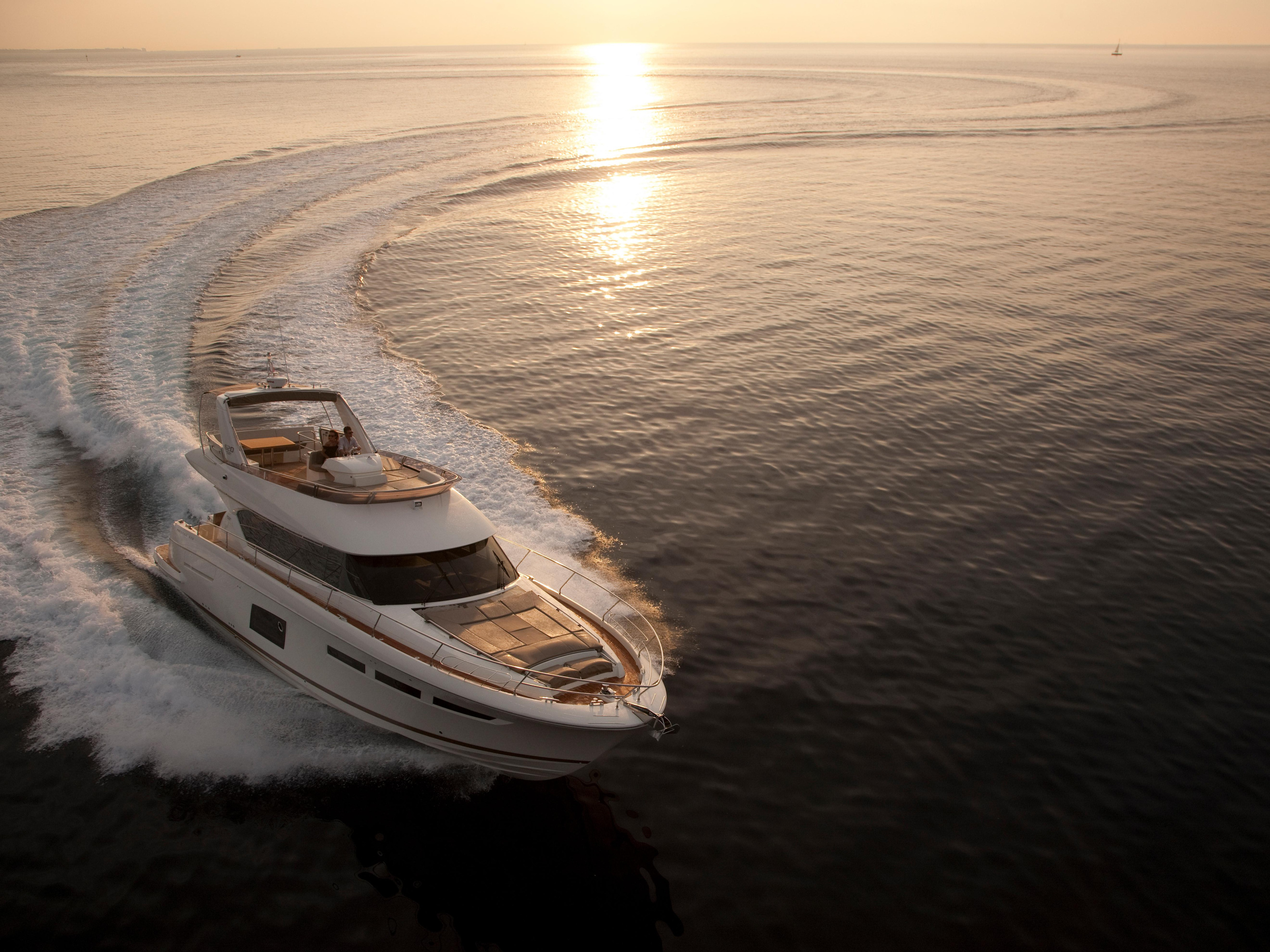 Prestige 620 — photo 8