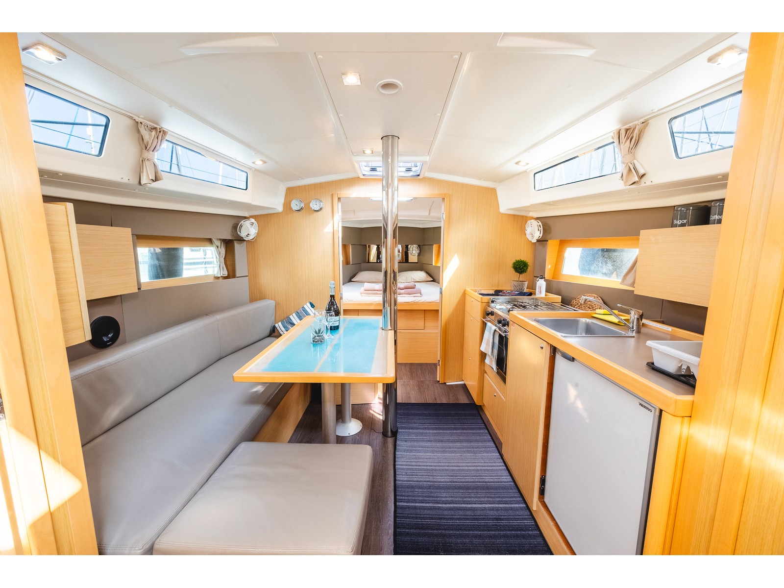 Oceanis 38.1 — photo 12
