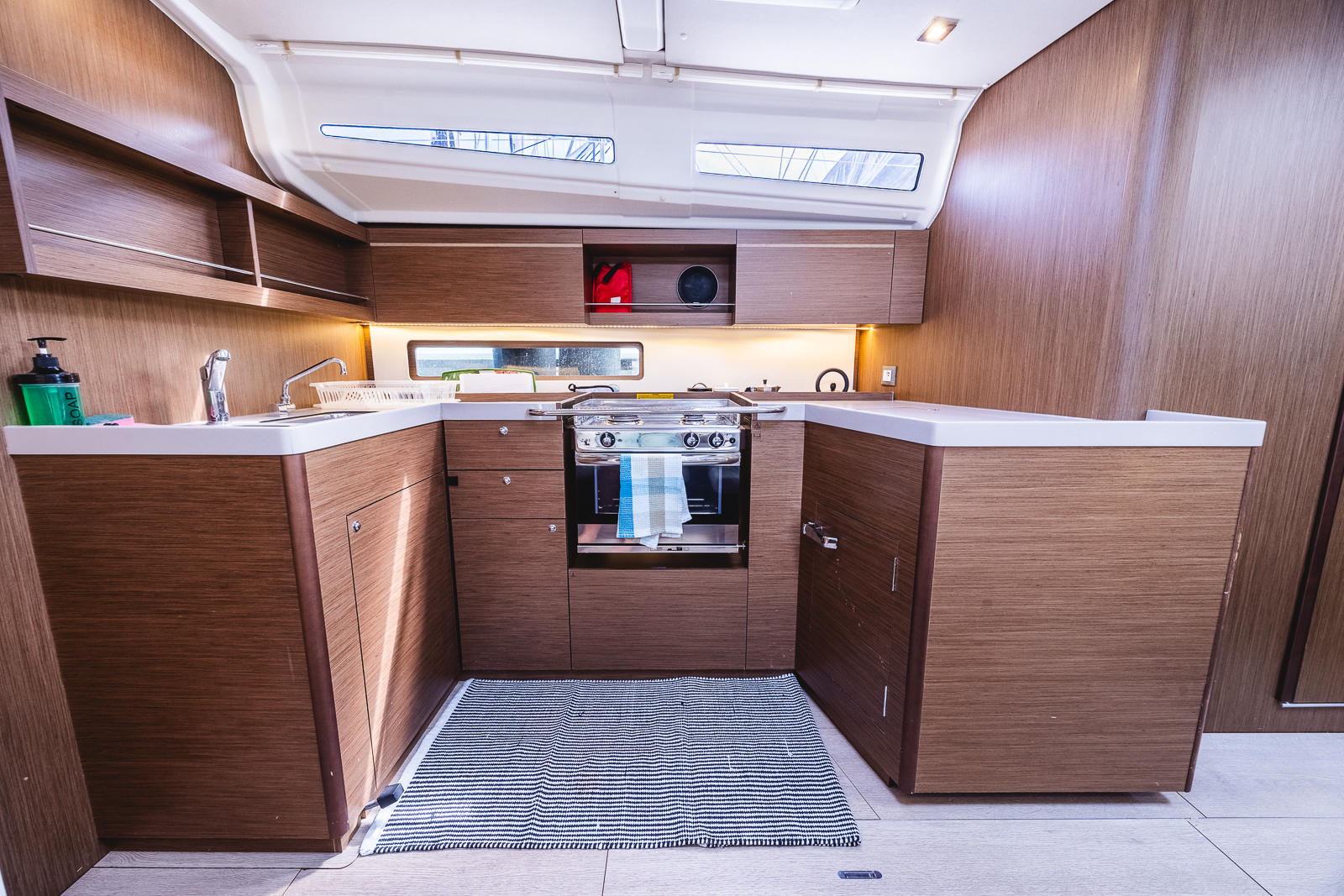 Oceanis 40.1 — photo 23