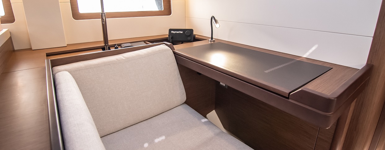 Oceanis 51.1 — photo 6