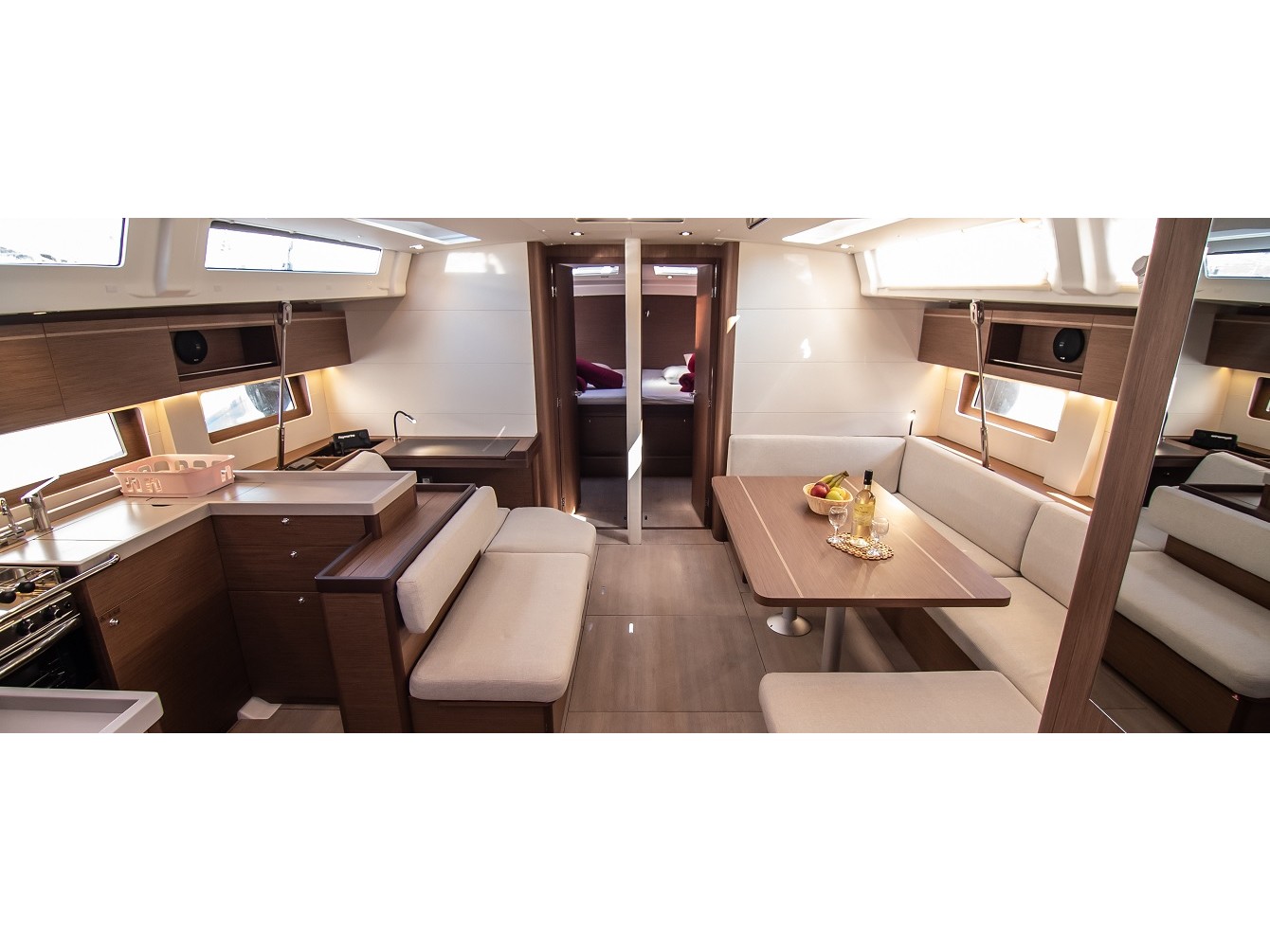 Oceanis 51.1 — photo 10